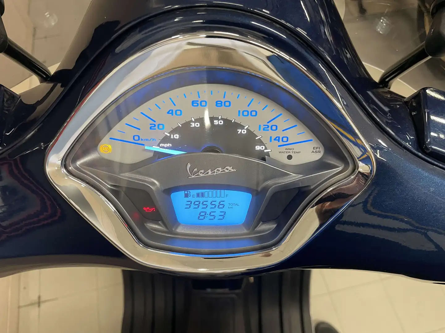 Vespa GTS 300 ABS Blu/Azzurro - 2