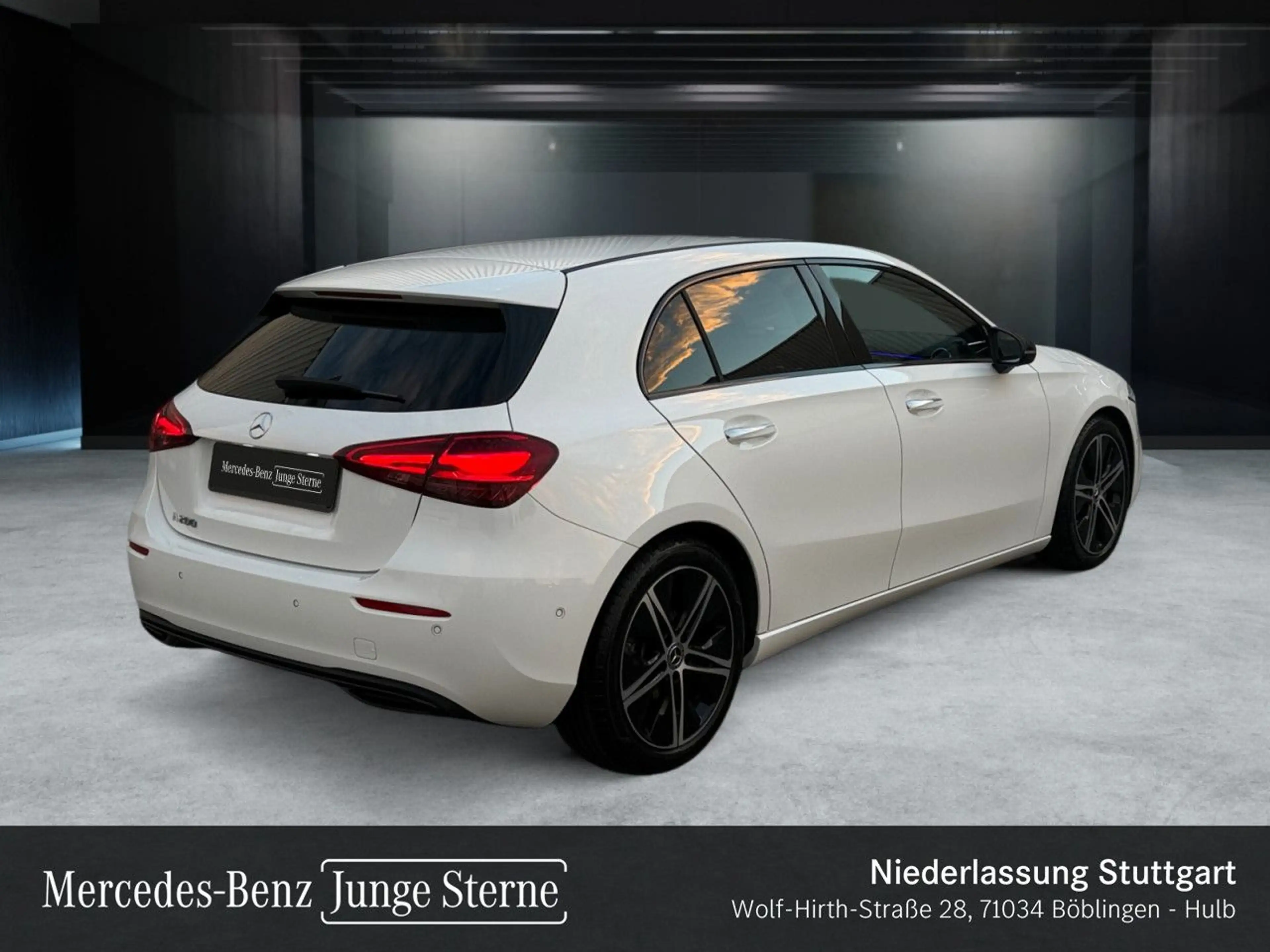 Mercedes-Benz A 200 PROGRESSIVE+NIGHT+LED+KAMERA+TOTW+KEYLESS+7G — photo 4