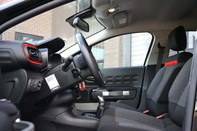 Citroen C3 view 7