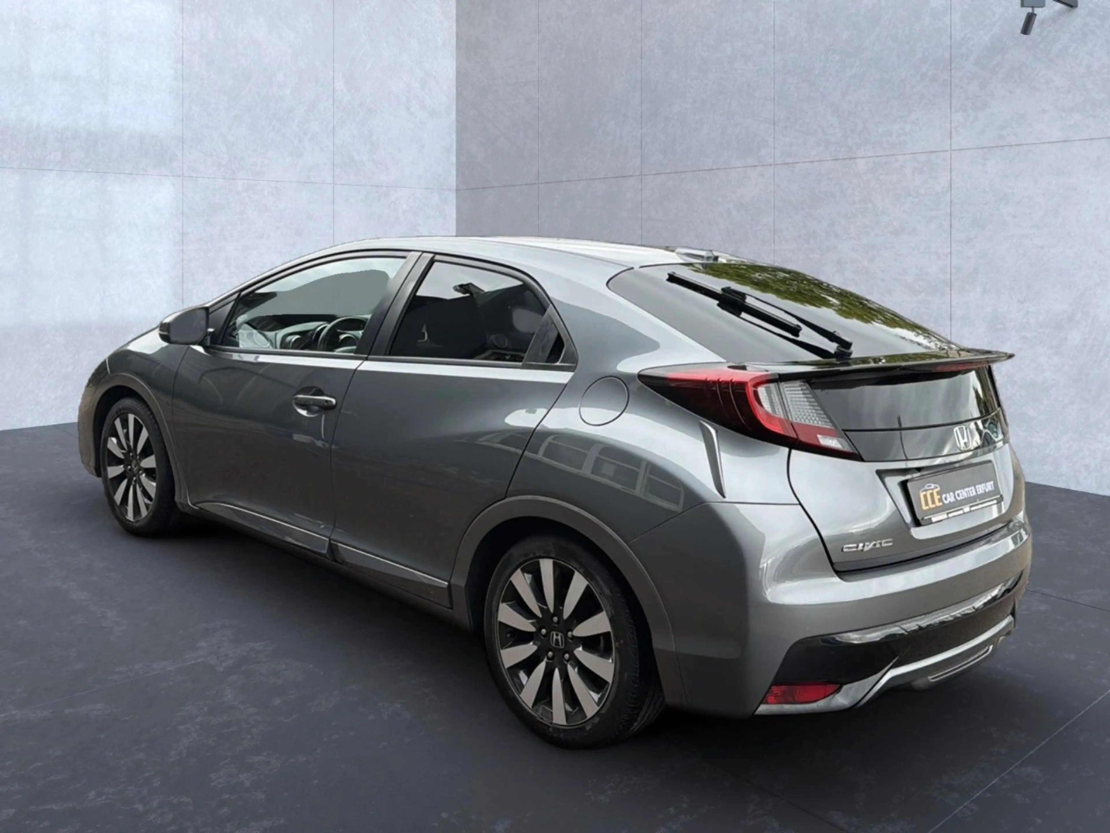 Honda Civic Lim. 5-trg. 1.8 Elegance*Kamera*Xenon*TÜV — photo 5