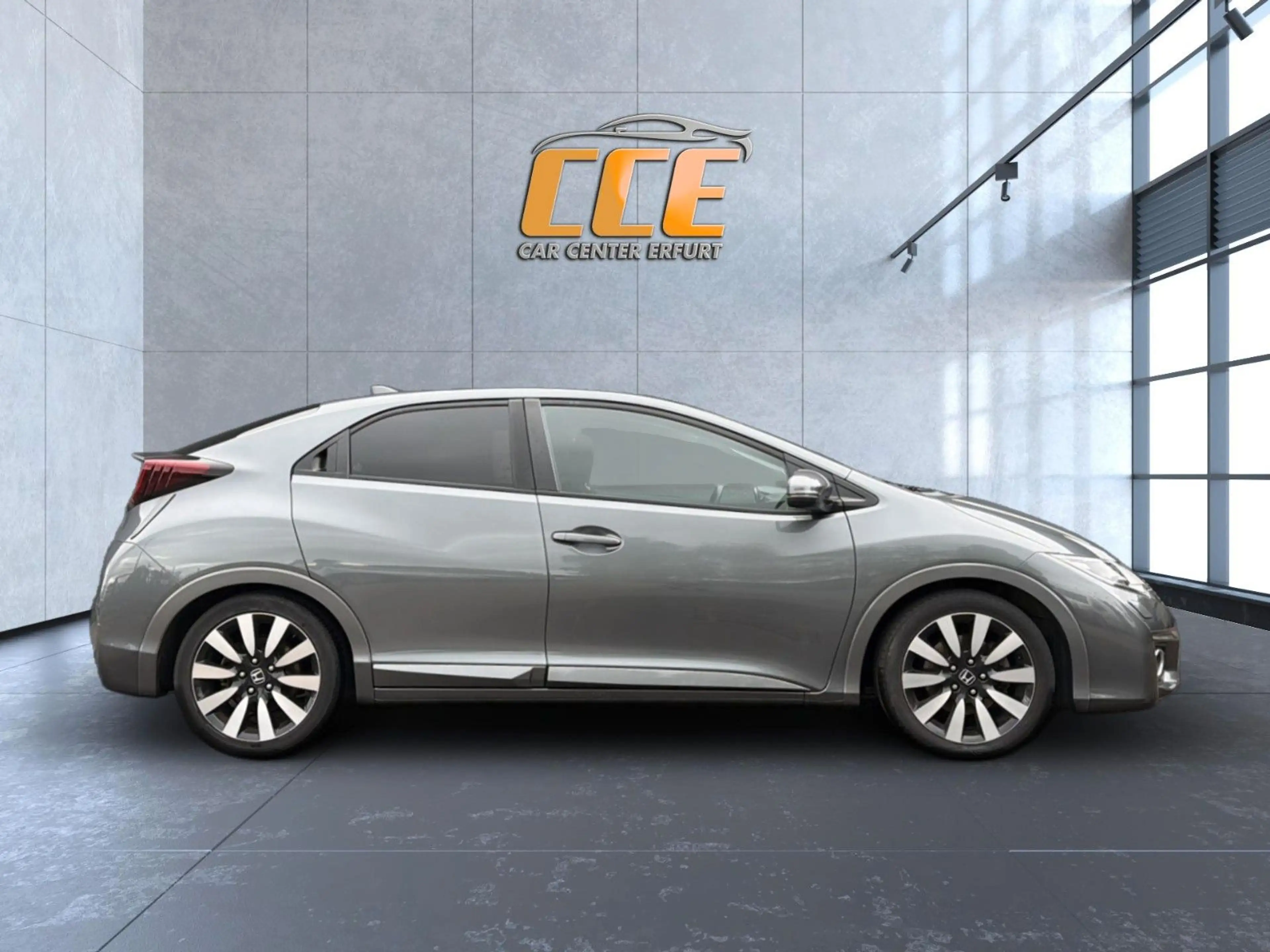 Honda Civic Lim. 5-trg. 1.8 Elegance*Kamera*Xenon*TÜV — photo 8