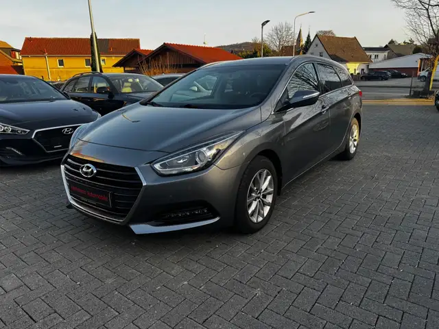 Hyundai i40 cw Klima PDC