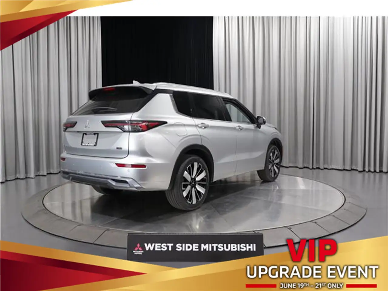 Mitsubishi Outlander снимка Mitsubishi Outlander