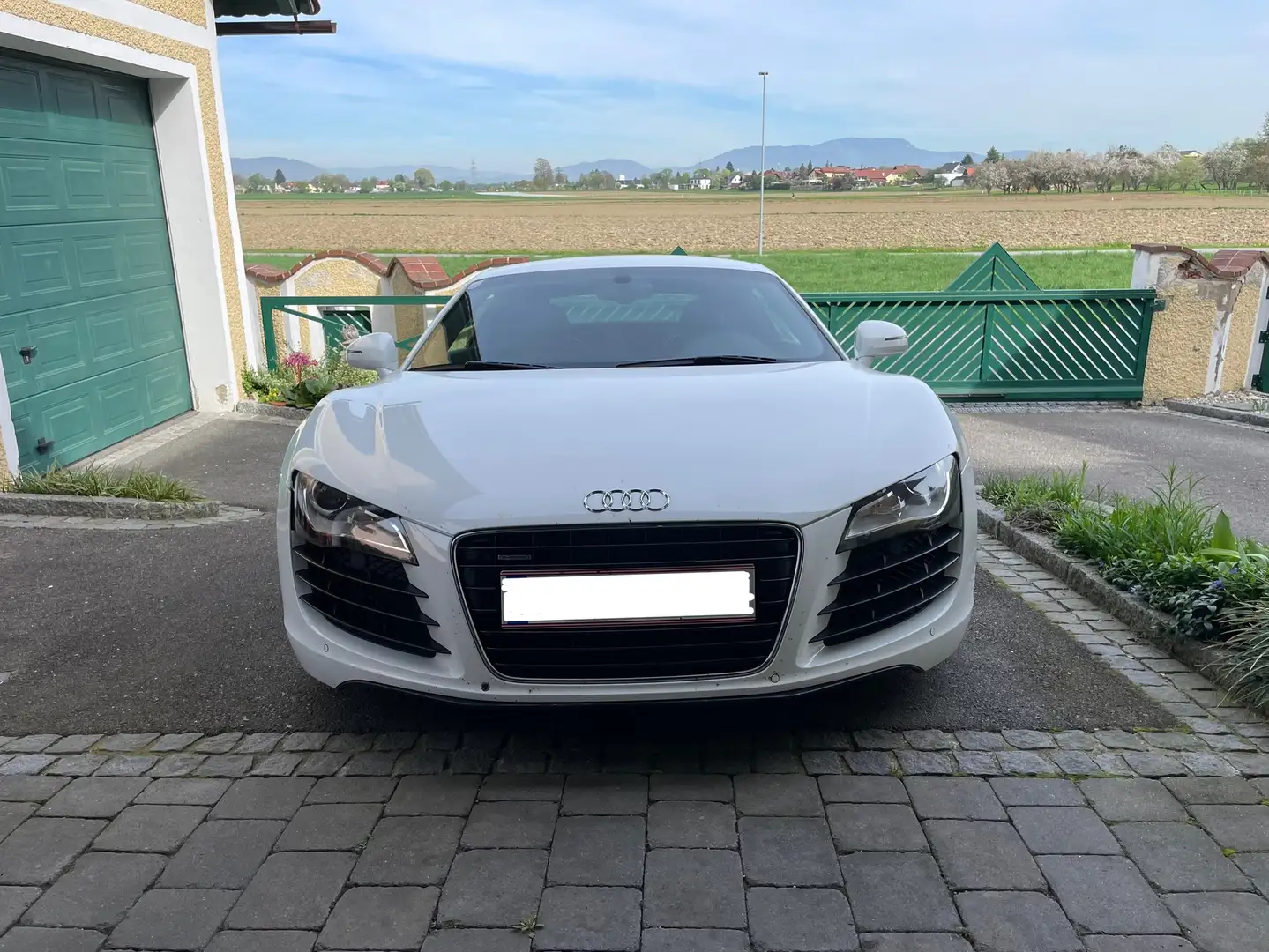 Audi R8 Coupé 4,2 quattro R tronic Blanc - 1