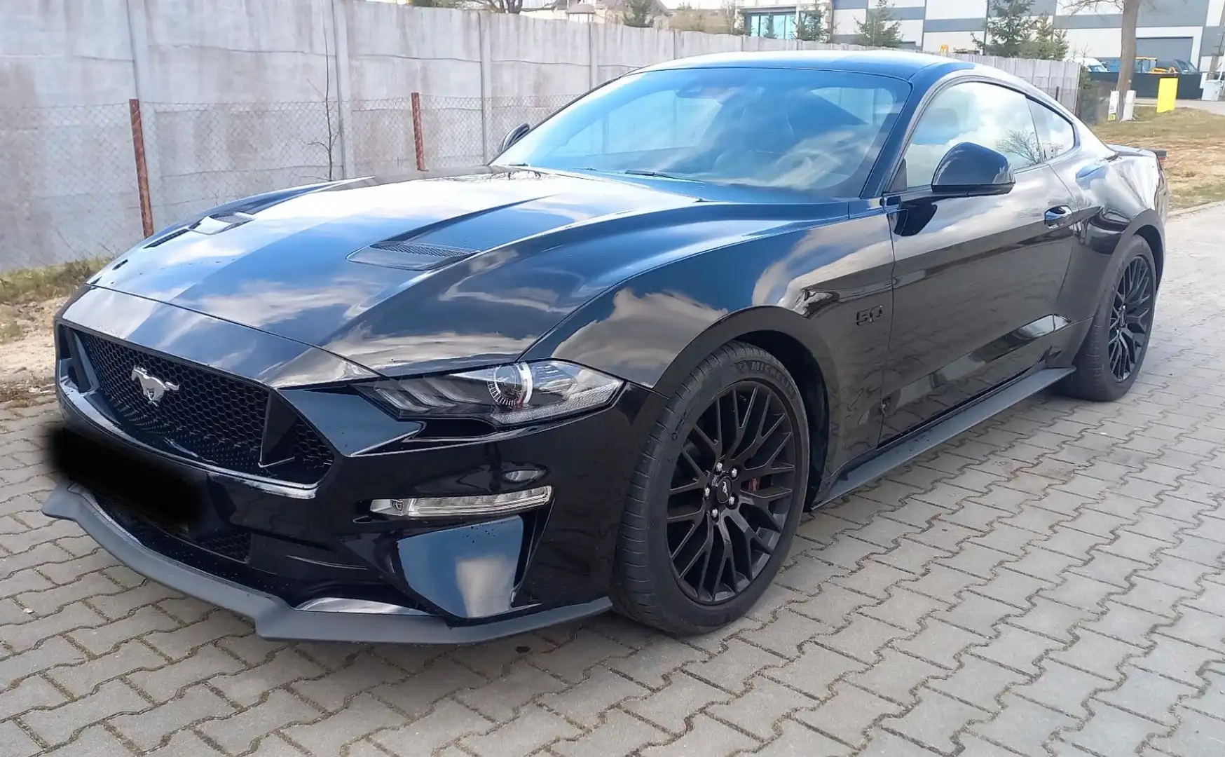 Ford Mustang GT 5.0 Ti-VCT V8 Deutsches Modell Чорний - 1