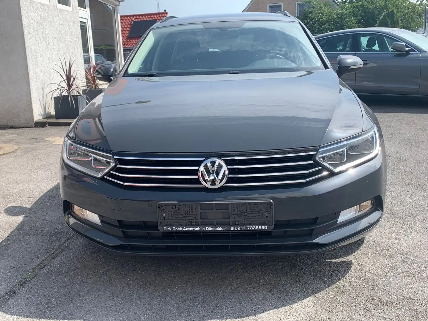 Volkswagen Passat Variant Trendline BMT/Start-Stopp Grau - 2