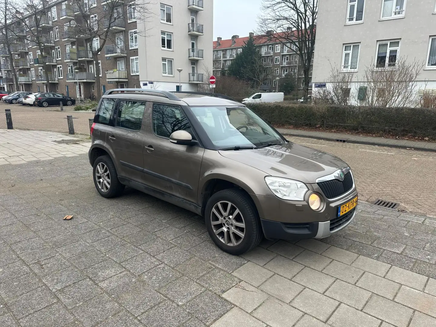 Skoda Yeti 1.2 TSI Ambition Oliepomp Defect 1-eigenaar Marrón - 1