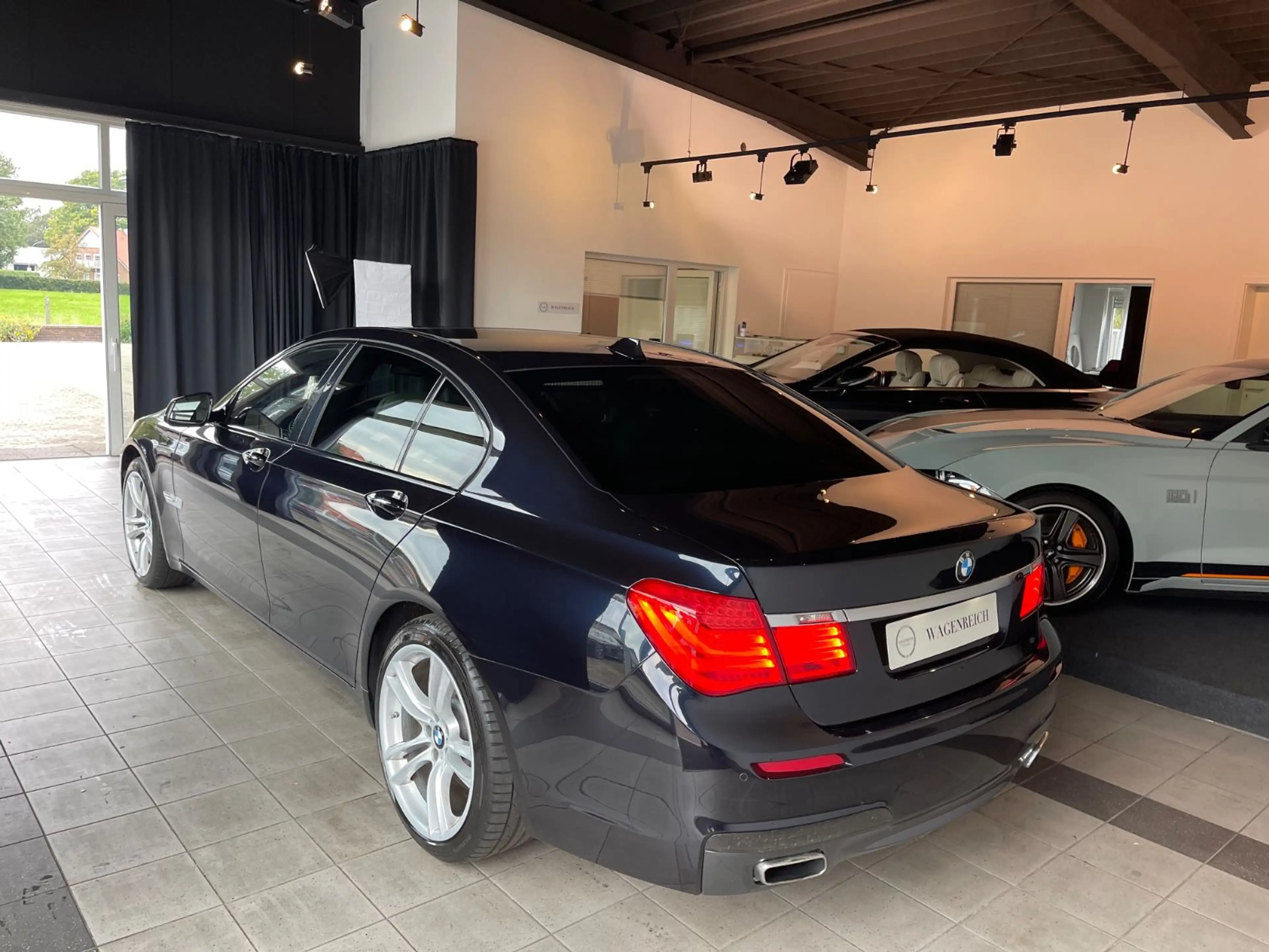 BMW 740 d Langversion | 306 PS | Massage | — photo 4