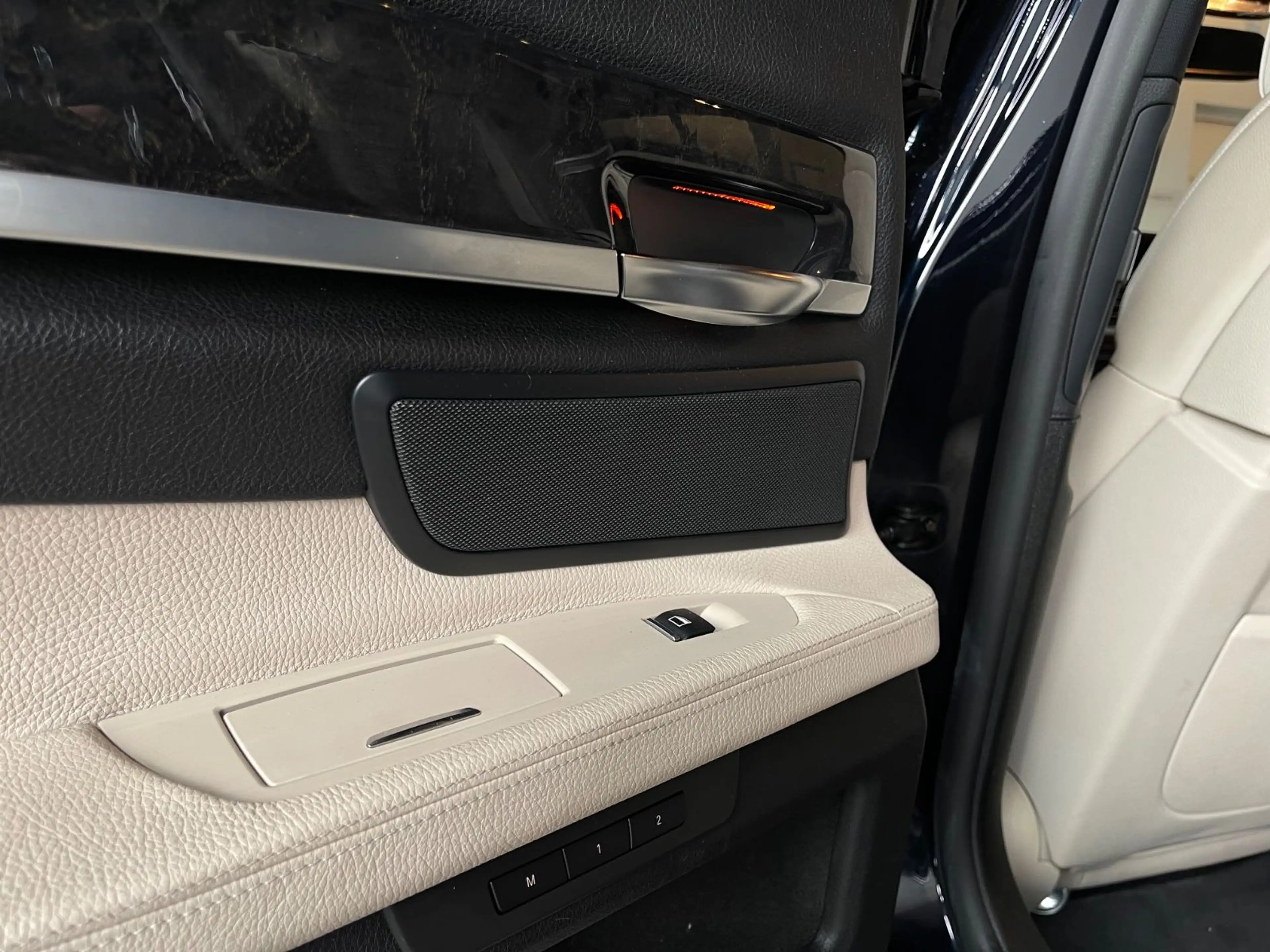 BMW 740 d Langversion | 306 PS | Massage | — photo 11