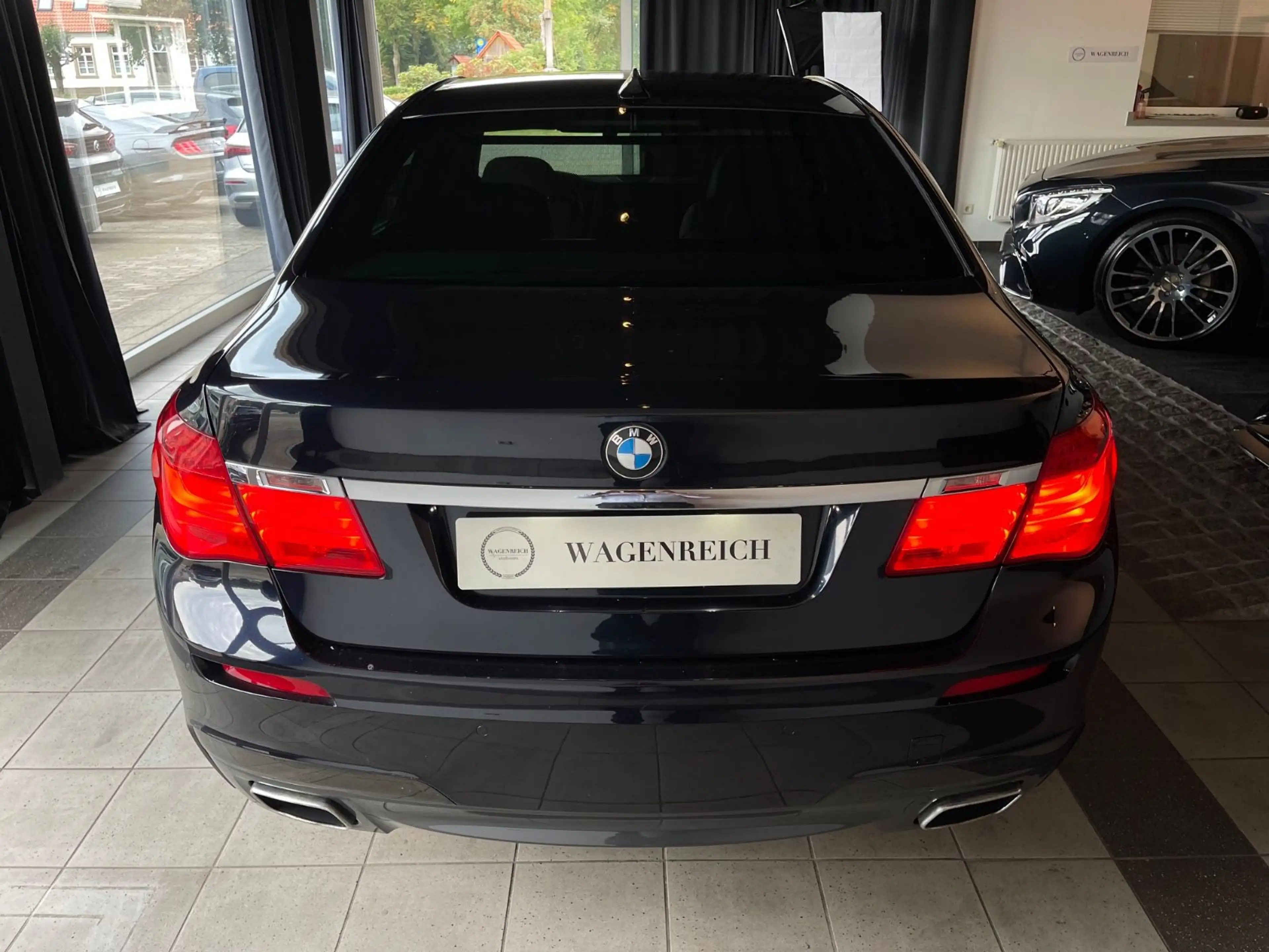 BMW 740 d Langversion | 306 PS | Massage | — photo 13