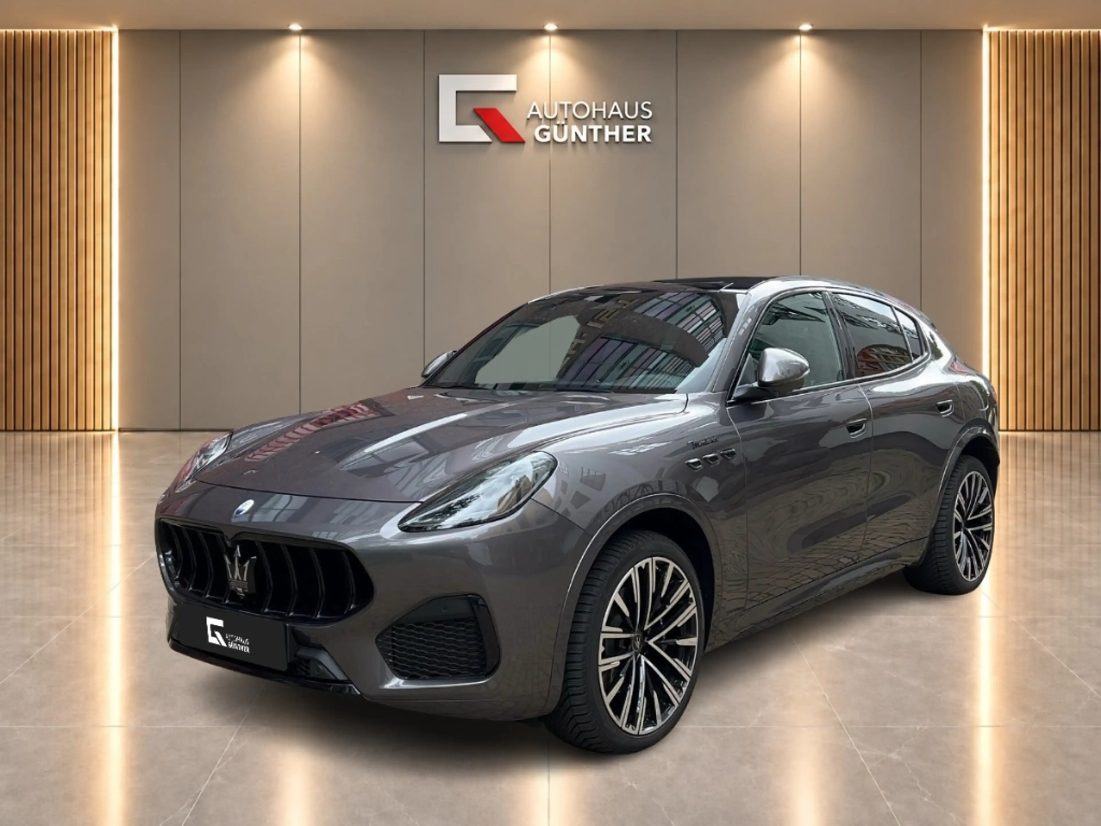 Maserati Grecale MODENA Garantie bis 01/2031 Top-Ausstattung