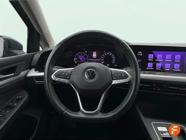 Volkswagen Golf 8 2.0 TDI 2023, foto 14