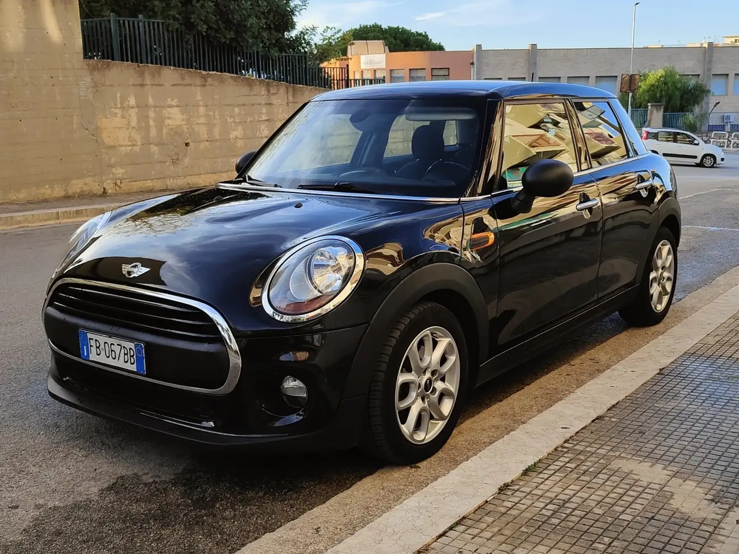 MINI One D 1.5 Business 95cv 5p - 2