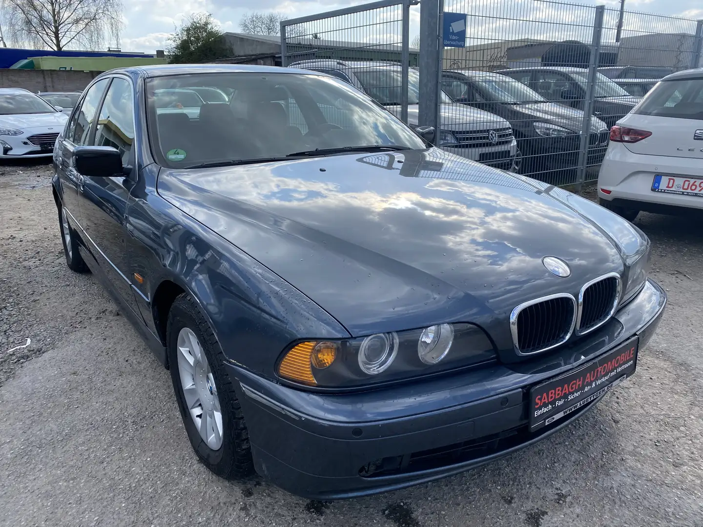 BMW 525 525i,Automatik,Klimaautomatik,Schiebedach Grau - 1