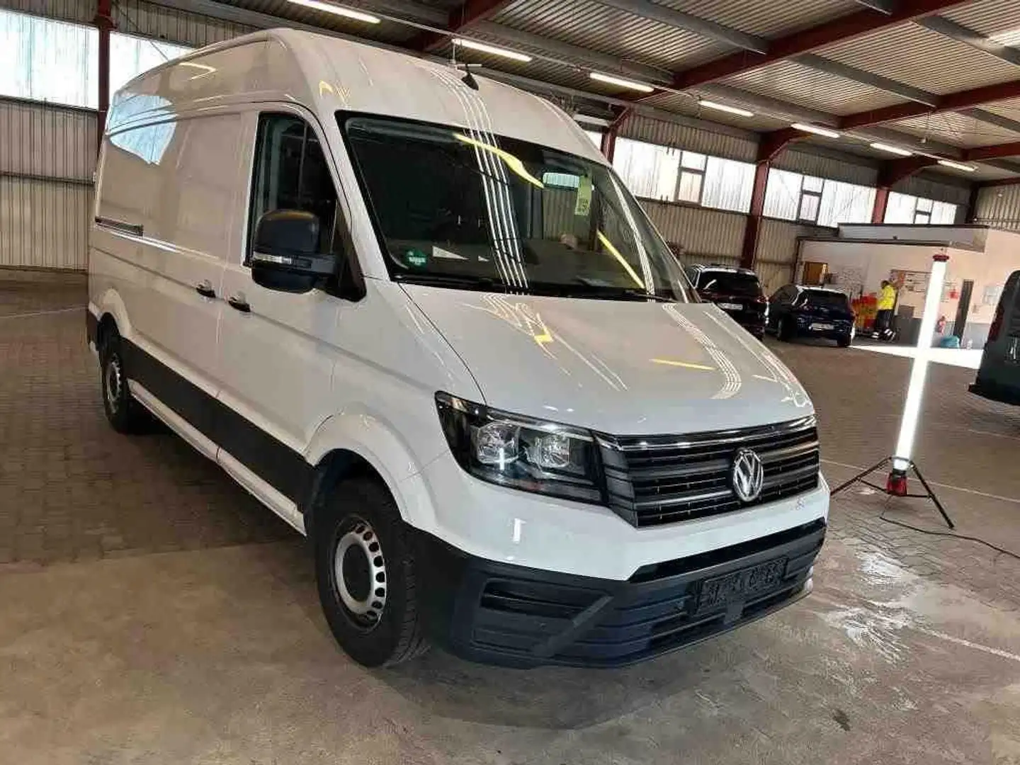 Volkswagen Crafter L3H3 mittel 130kw Automatik netto 14995€ Weiß - 1