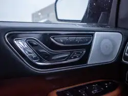 Lincoln Navigator 2021 — фото 26
