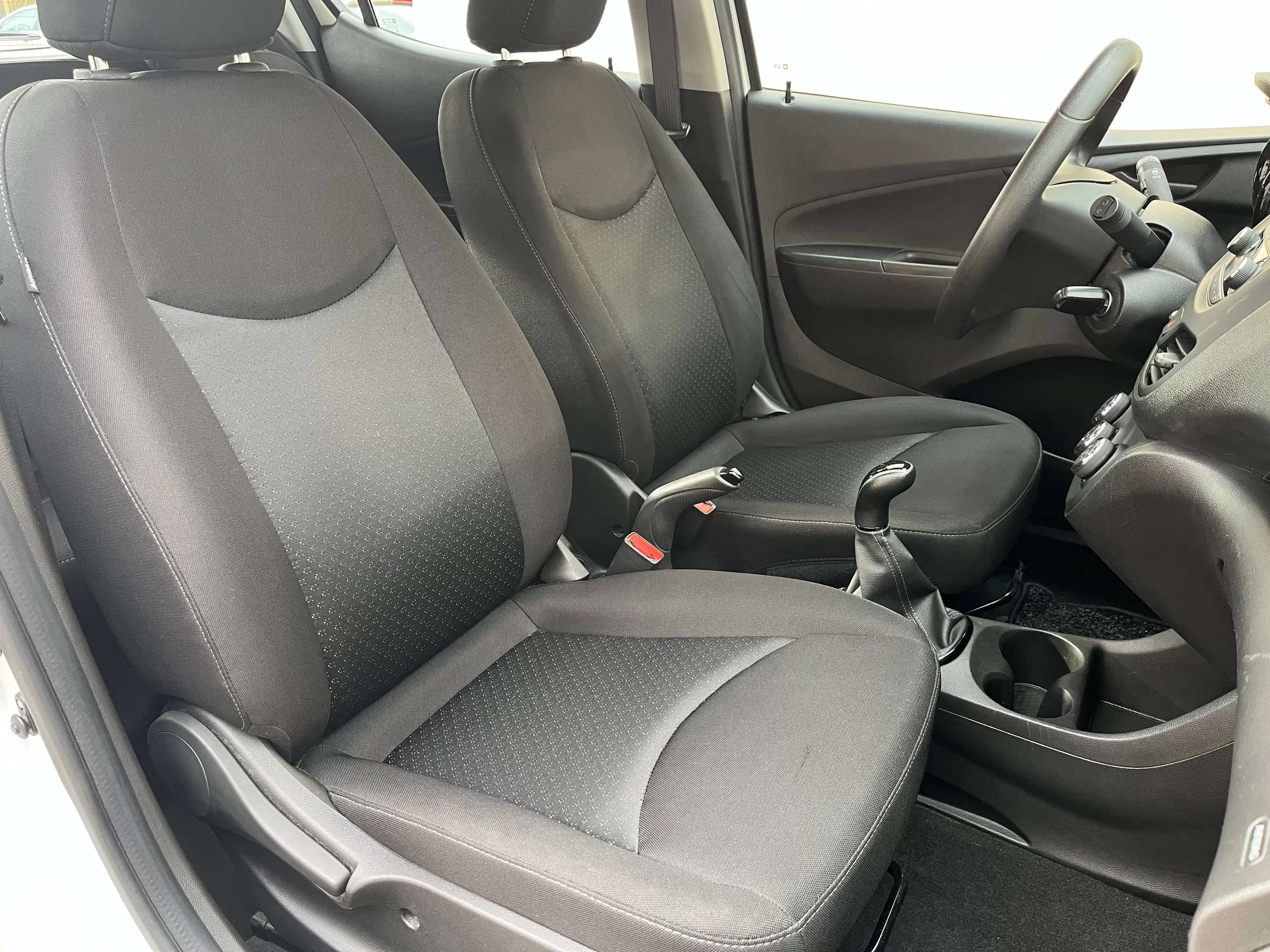Opel Karl Selection,5Türig,Klima — photo 24