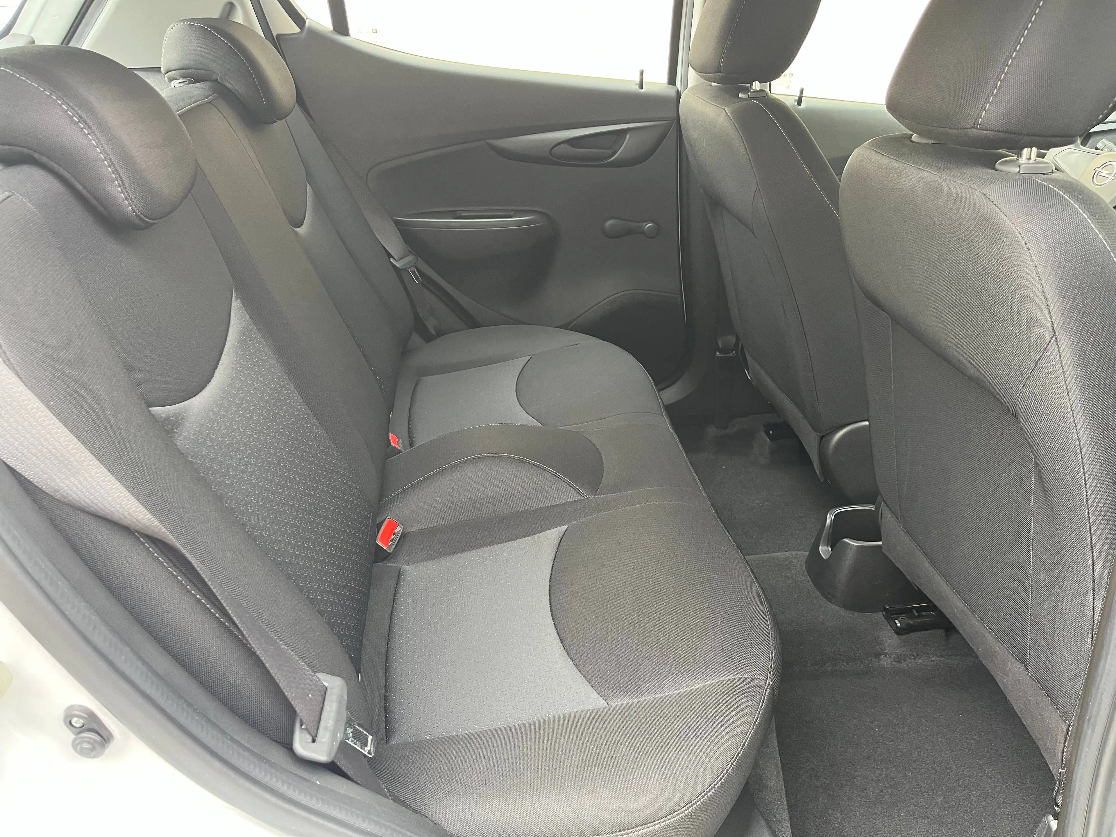 Opel Karl Selection,5Türig,Klima — photo 19