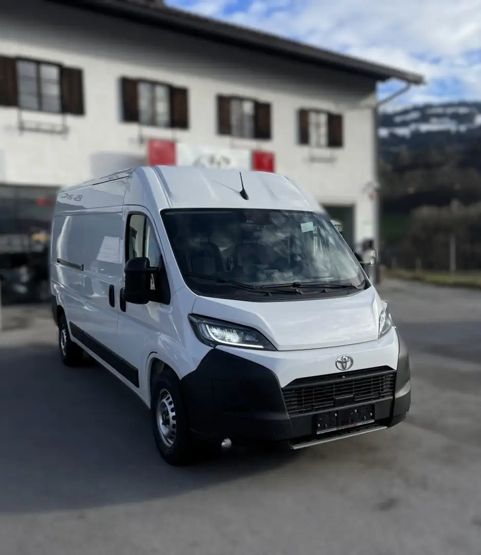 Toyota Proace Proace MAX 2,2D 140 PS 35 L3H2 Prowork Weiß - 2