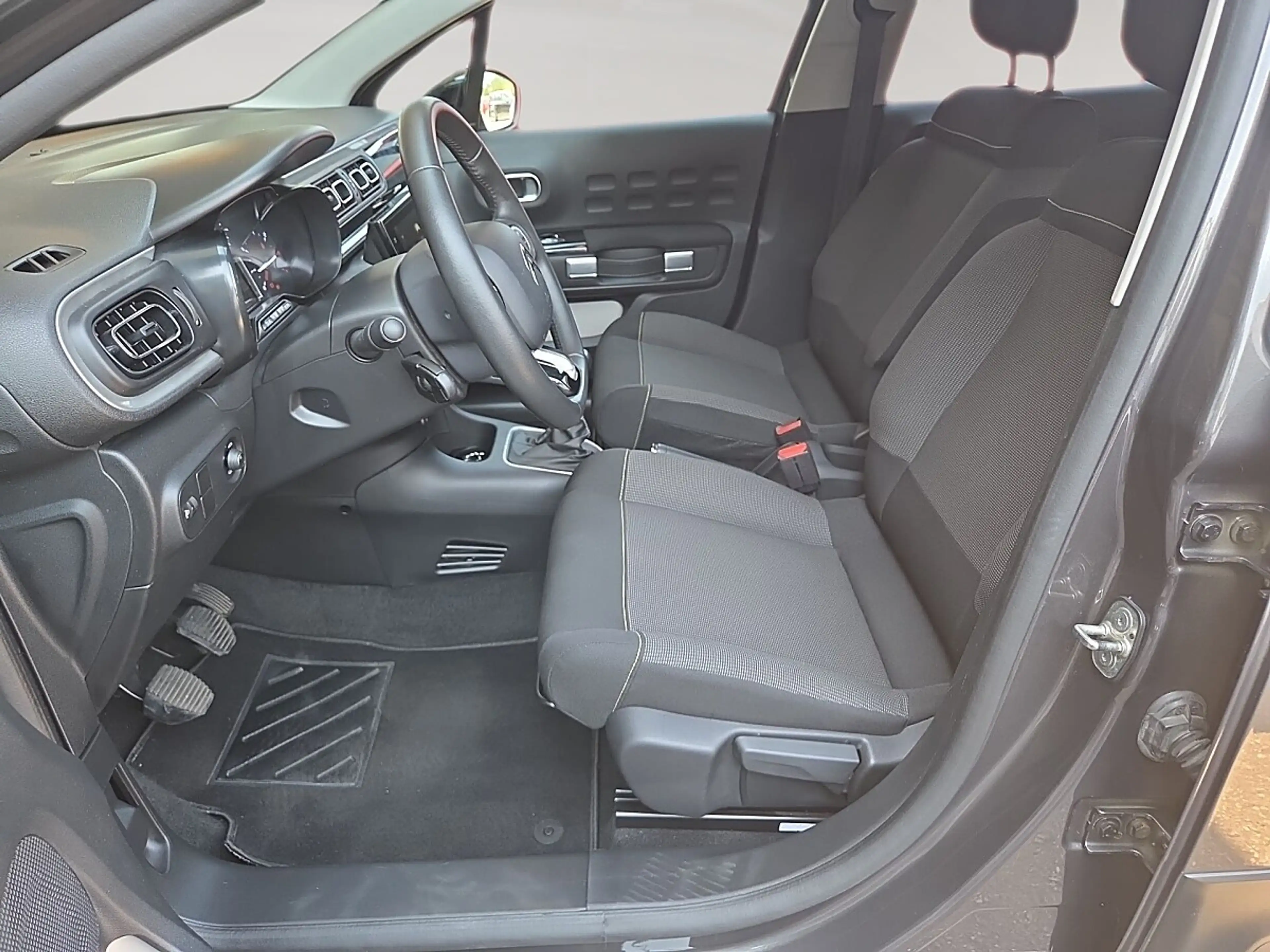 Citroen C3 Aircross PureTech110 S&S 6-Gang-Manuell You — photo 11