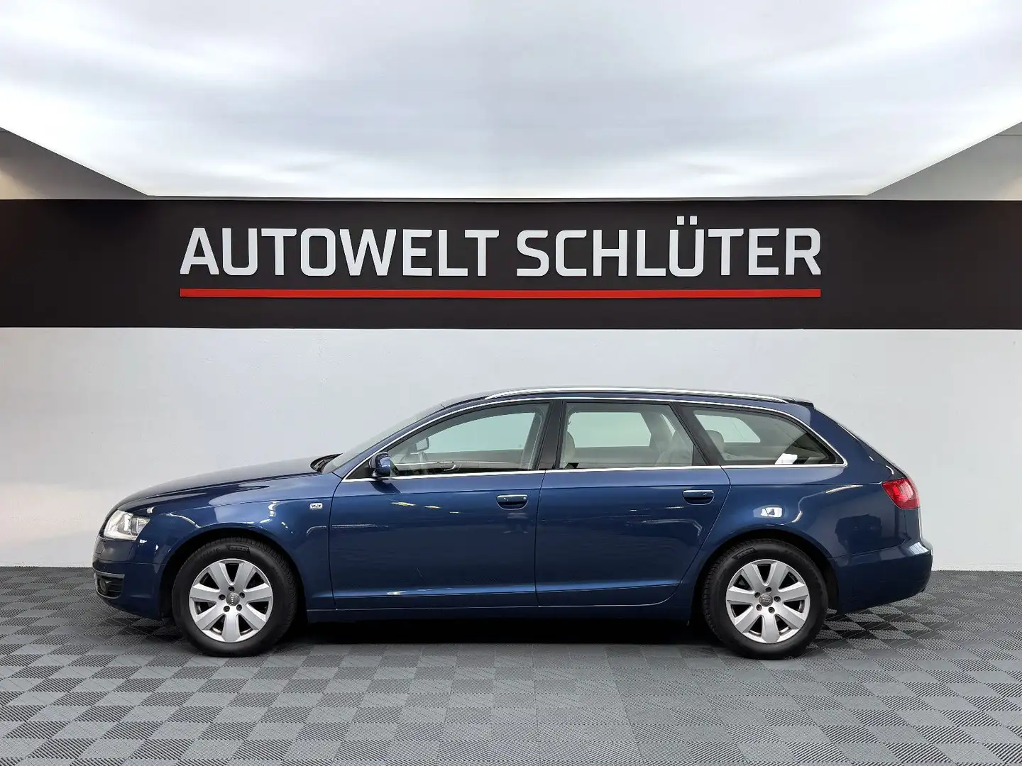Audi A6 Avant 2.4i Aut.*Leder*Xenon*SHZ*PDC*Tempomat Bleu - 2