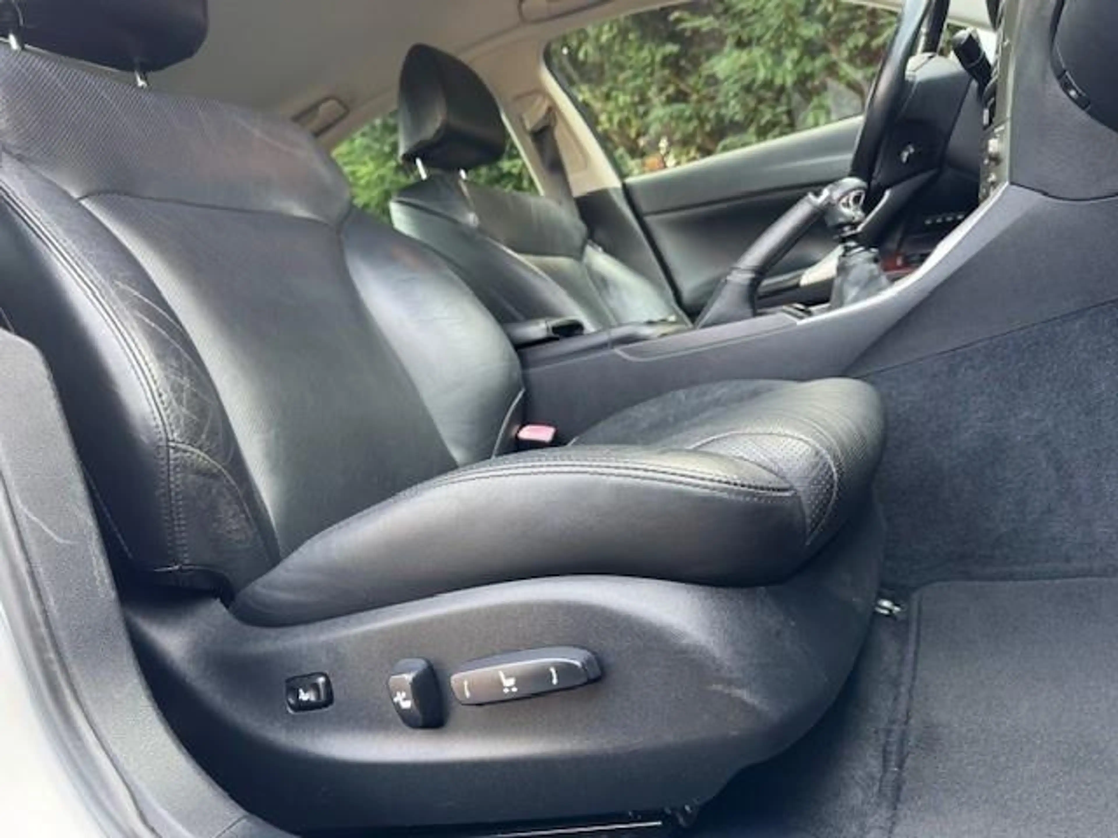 Lexus IS 250 EXECUTIVE/NL AUTO/XENON/LEER/TOPSTAAT — photo 16