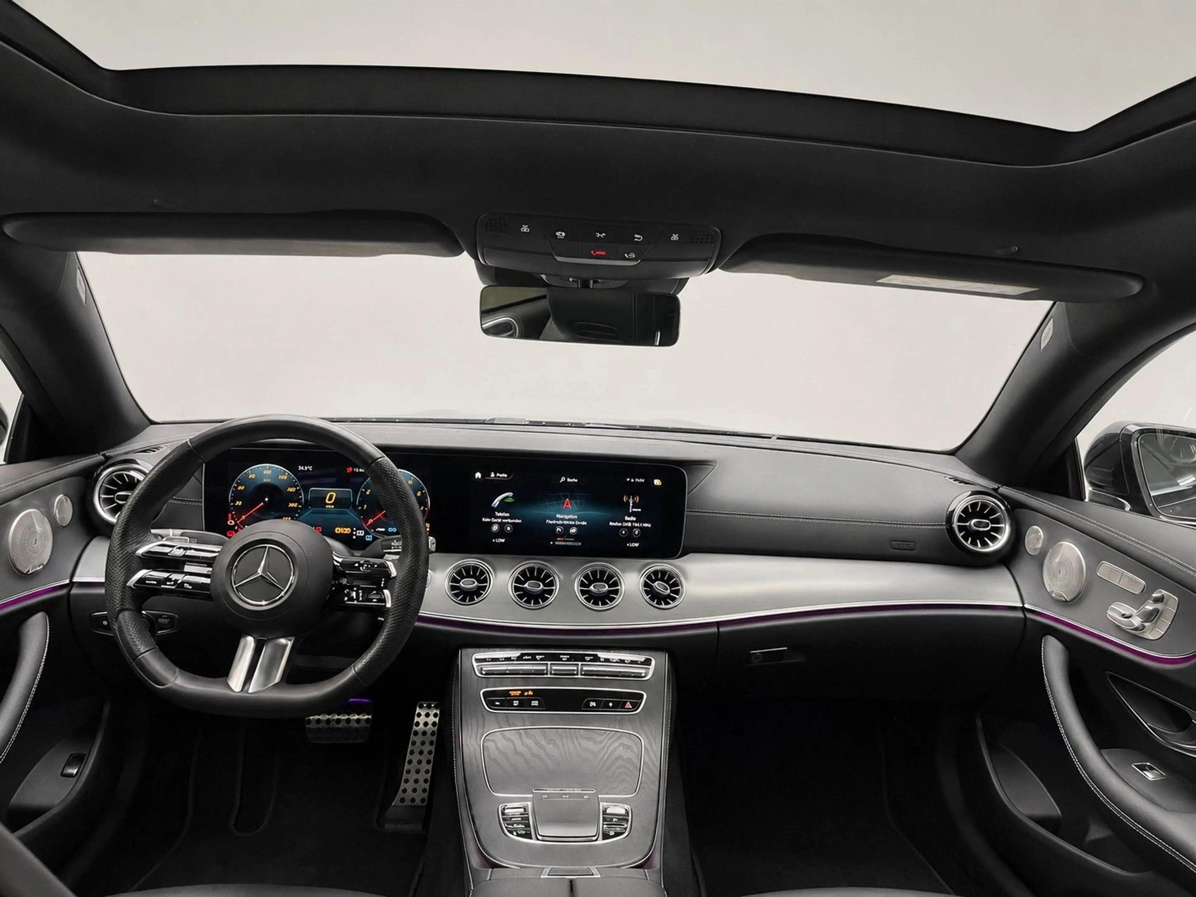 Mercedes-Benz E 450 Coupe 4Matic*1.HAND*AMG*PANO* — photo 15