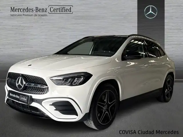 Mercedes-Benz GLA 200