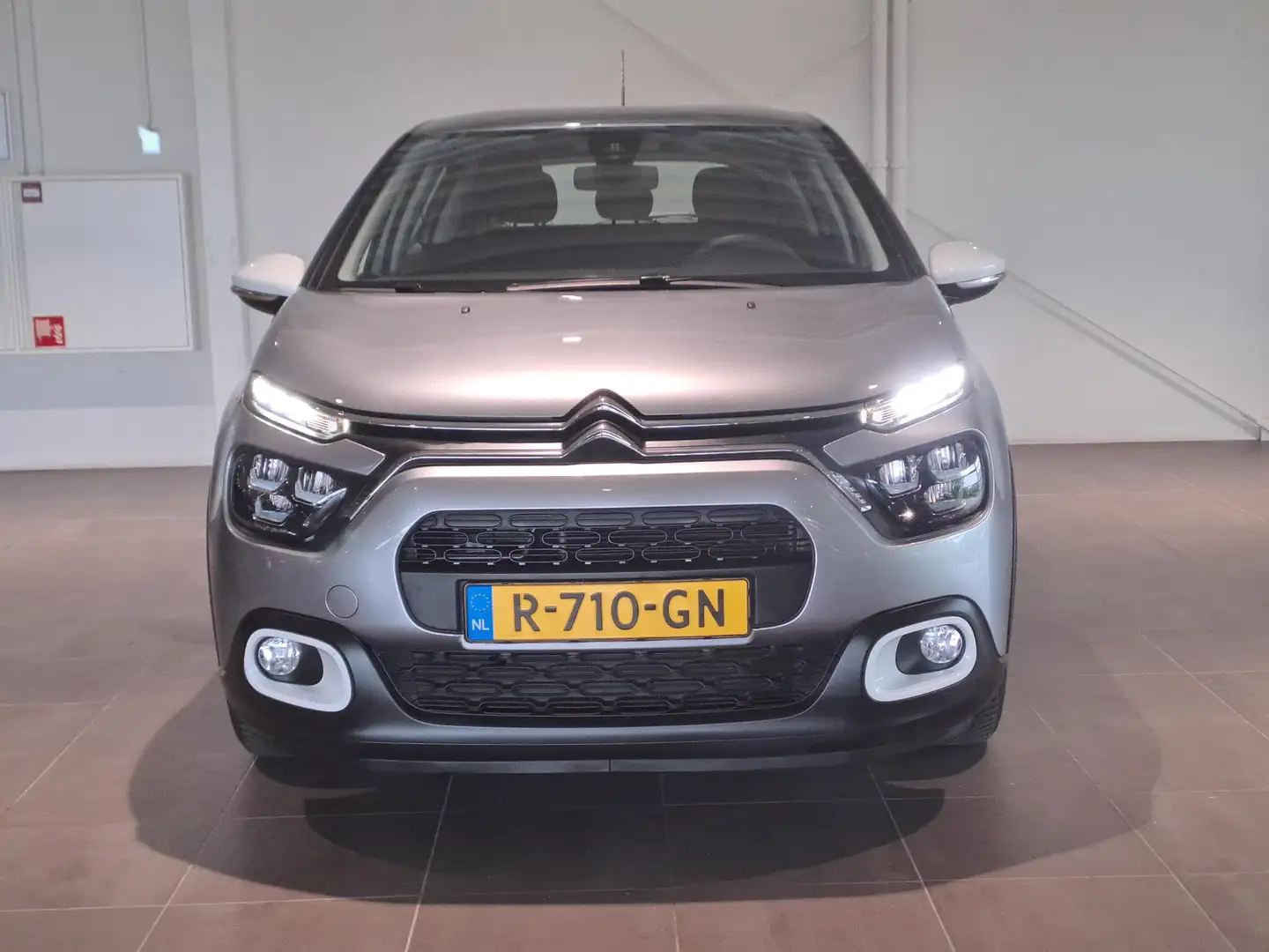 Citroen C3 1.2 PureTech You | Airco | Stoelverwarming | Zuini Gris - 2