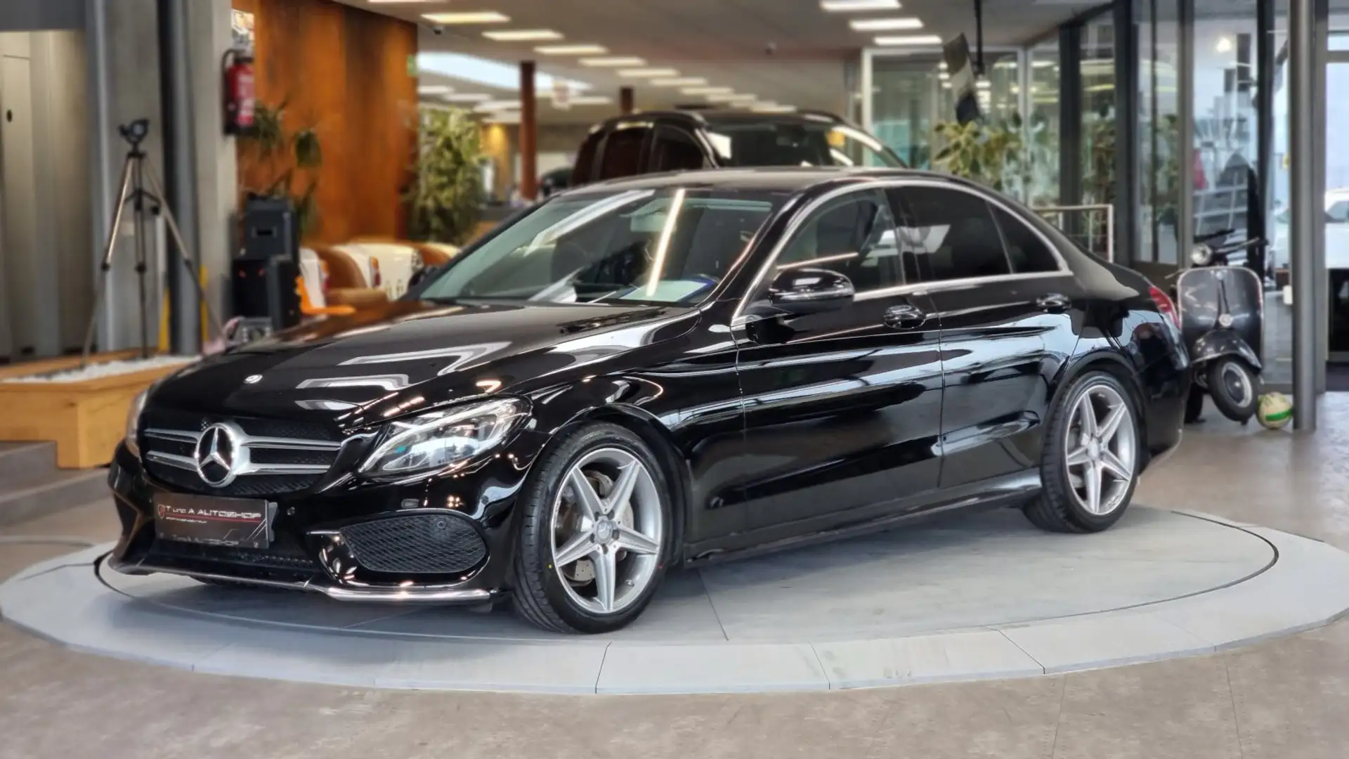 Mercedes-Benz C 180 d AMG-Paket Aut. *Ambiente*Burmeister*18Zoll* Schwarz - 1