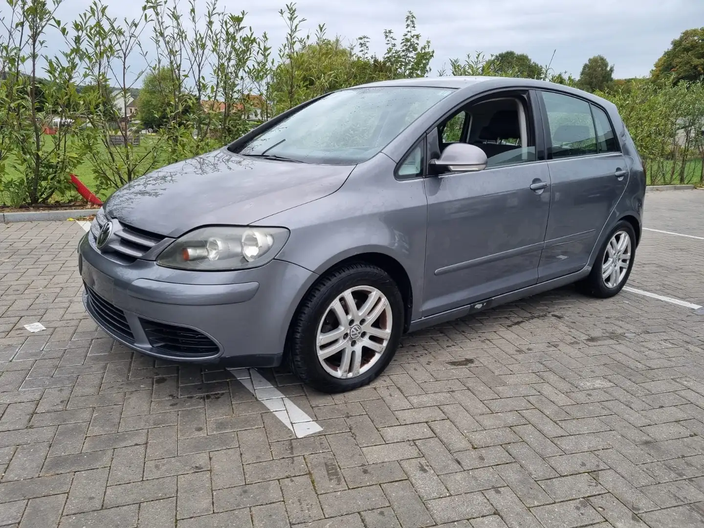 Volkswagen Golf + 1.9 TDi Trendline 🧊AIRCO ✅ATTACHE REMORQUE Gris - 1