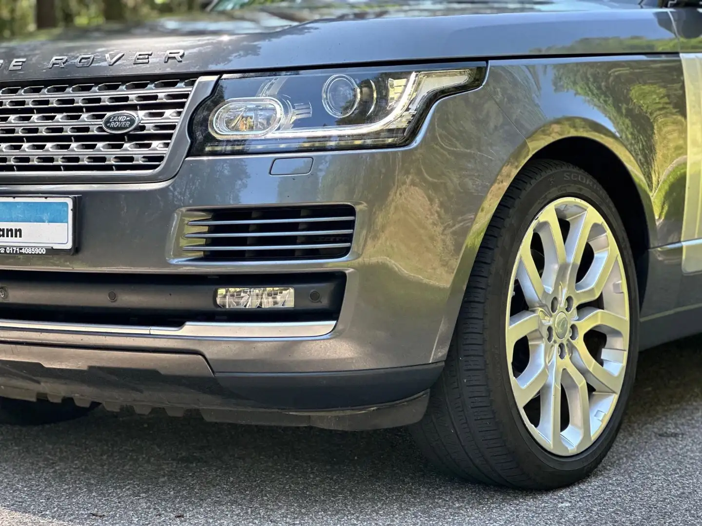 Land Rover Range Rover Autobiography Evogue DVD Grijs - 2