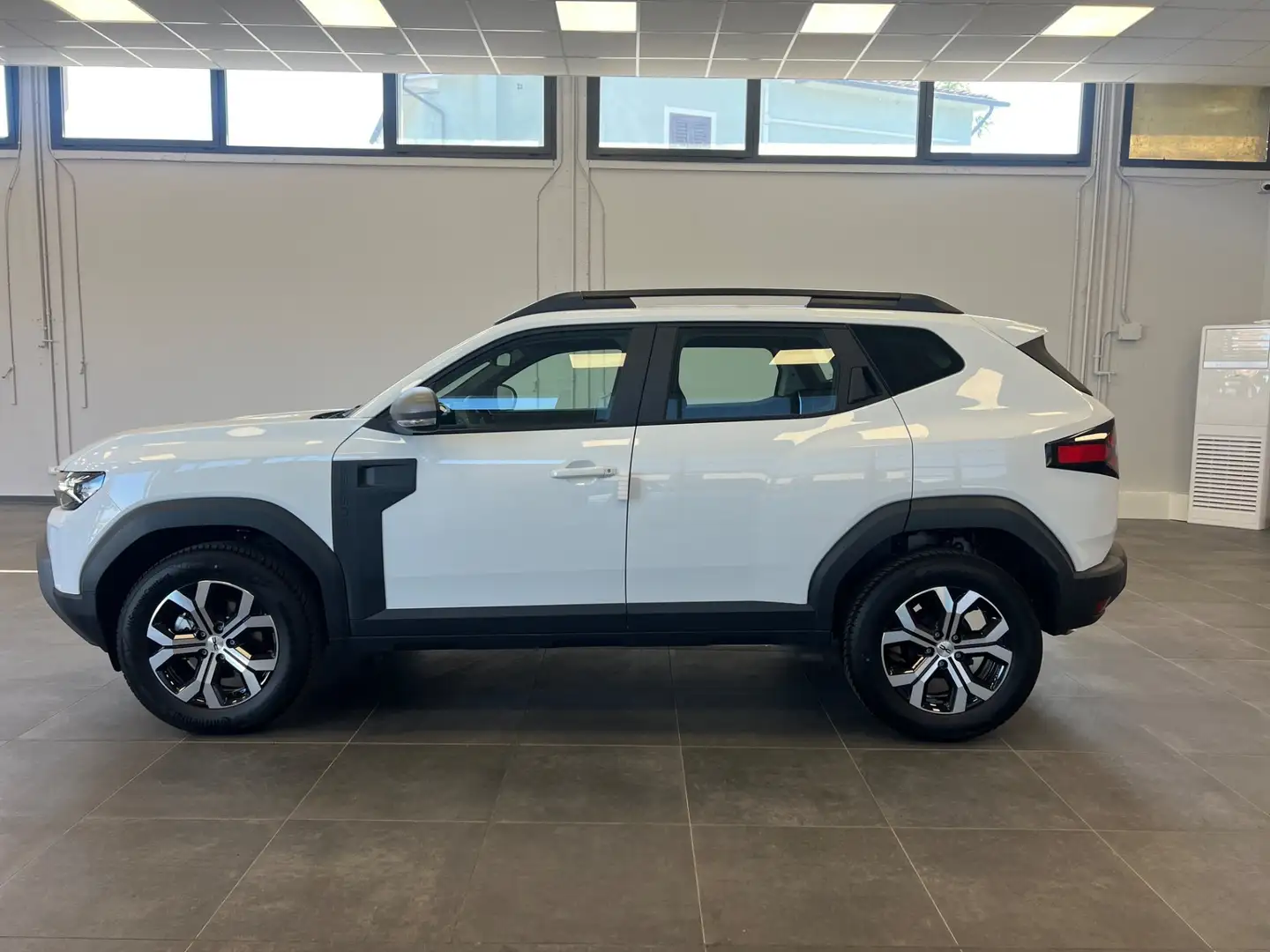 Dacia Duster Duster Tce 130 CV MHEV 4x4 Expression Weiß - 2