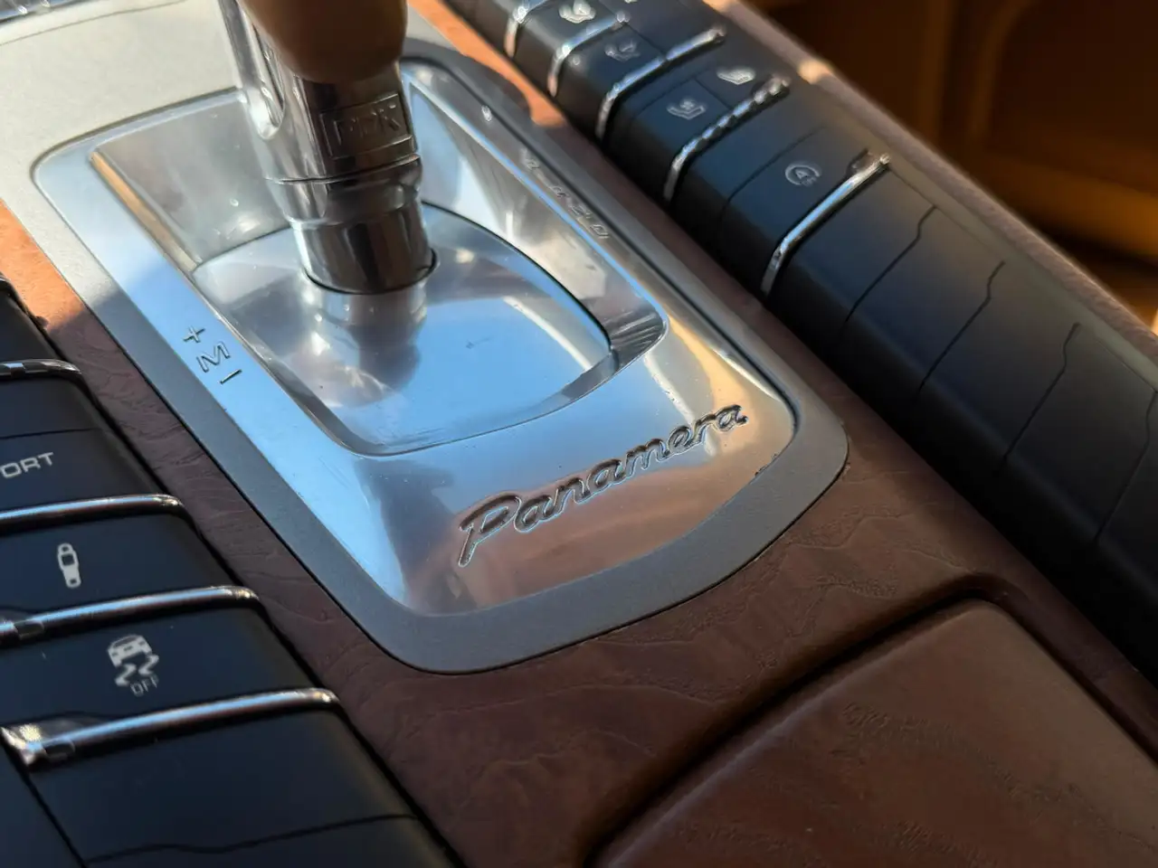 Porsche Panamera photo Porsche Panamera