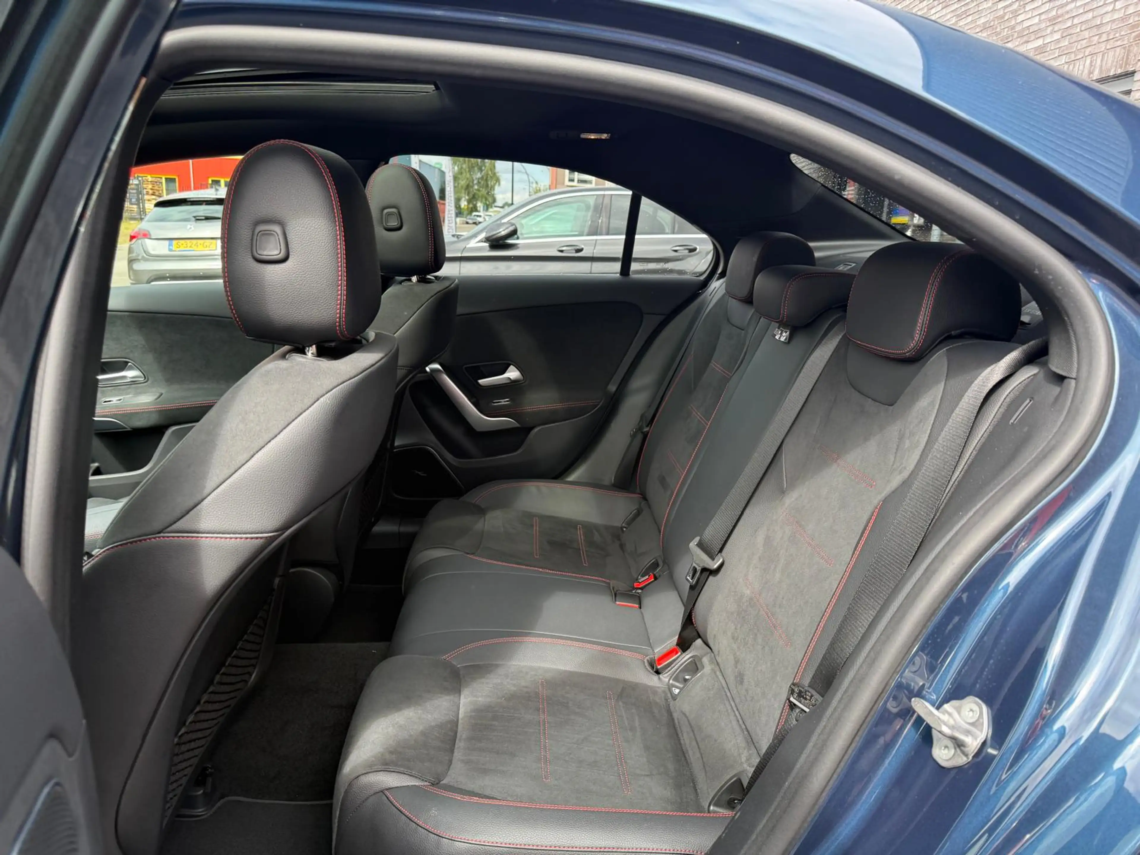 Mercedes-Benz A 250 Premium Plus | 1E EIGENAAR | 3/6/12 MND GARANTIE | — photo 37