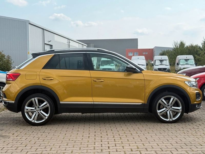 Volkswagen T-Roc 2.0 TDI Style 4Motion DSG*PANO*8FACH*BEATS — photo 5