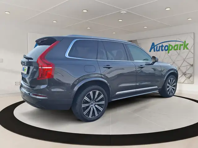 Volvo XC90 B5 AWD Ultimate Bright Ansicht 8