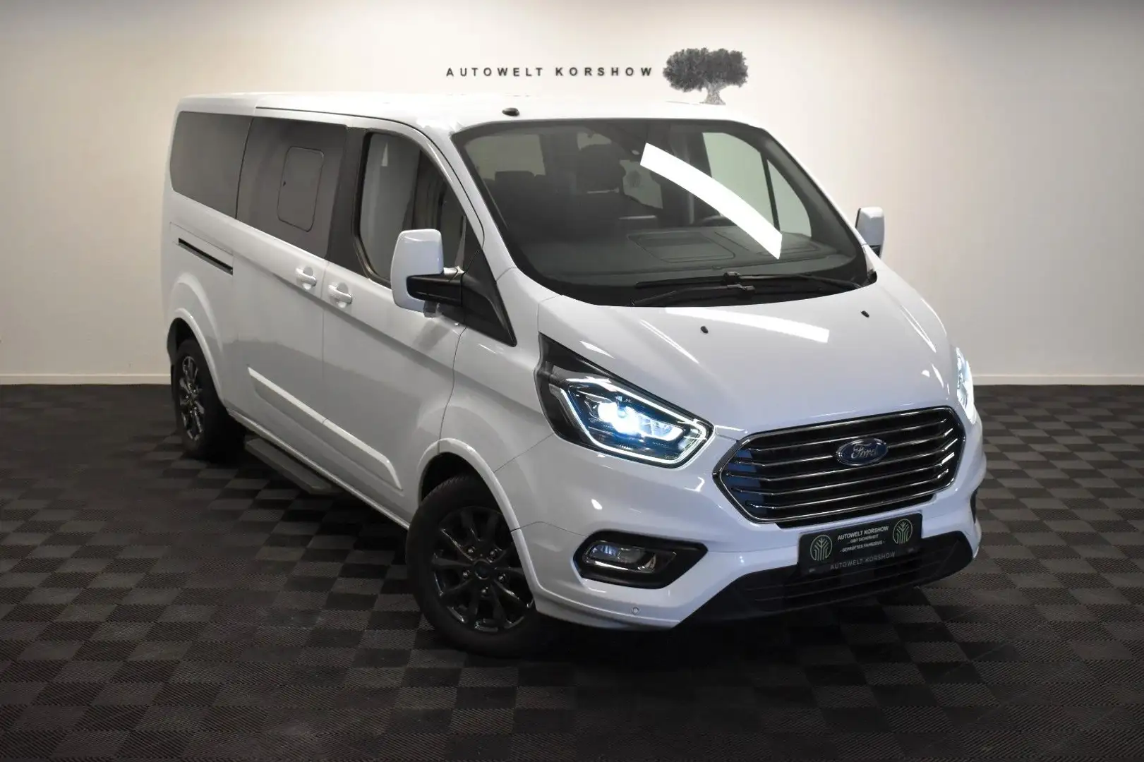 Ford Tourneo Custom 310 L2 Titanium *KAMERA*AHK* Alb - 1