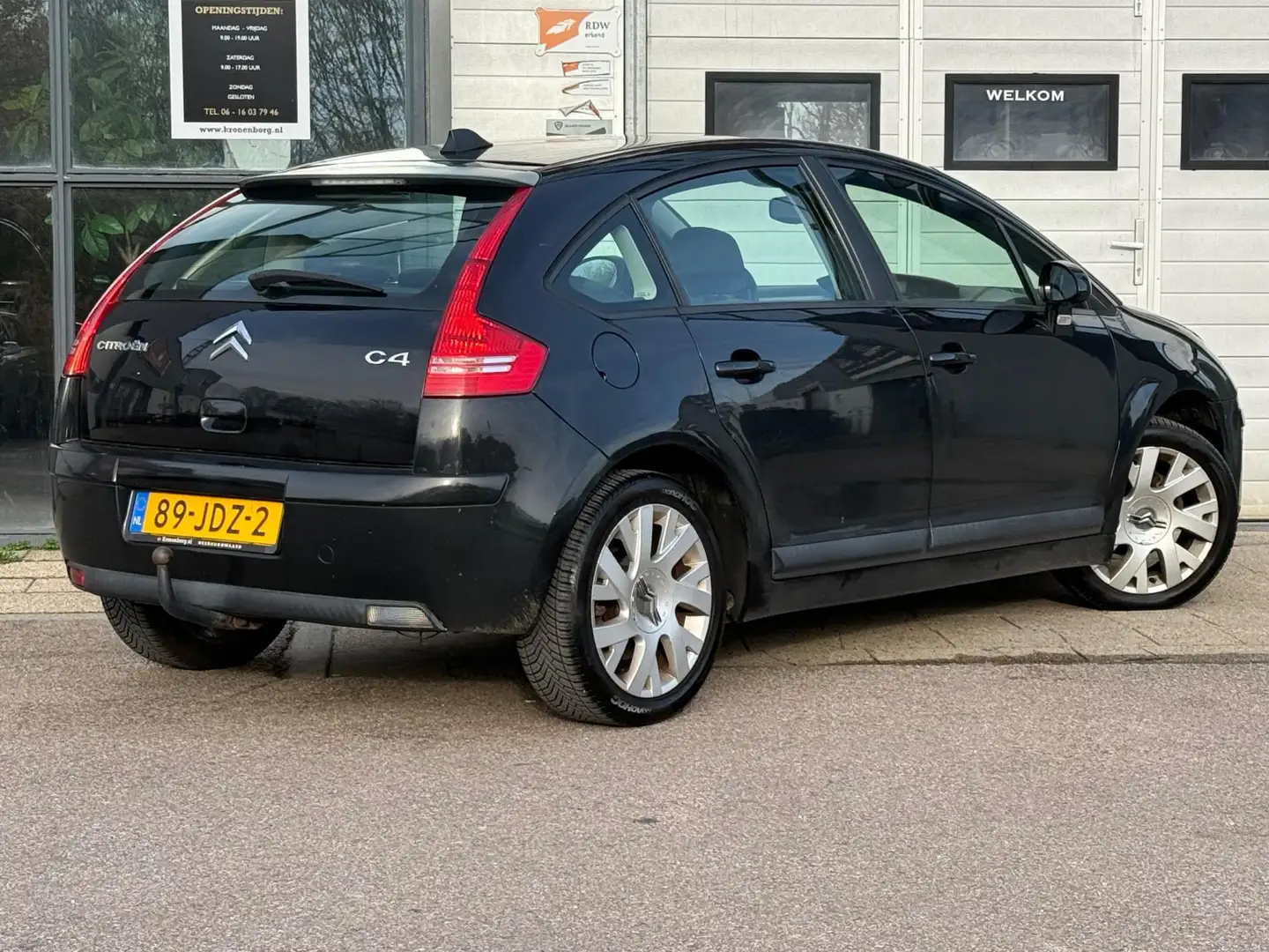 Citroen C4 1.4 16V Prestige, NAP, AIRCO, CRUISECR Noir - 2