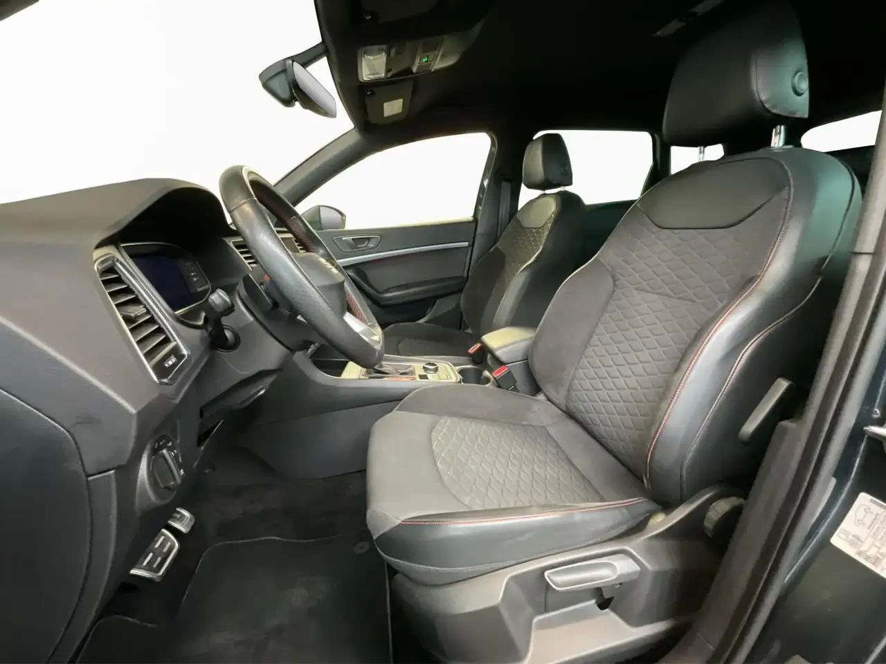 SEAT Ateca FR+DSG+LED+Navi 9