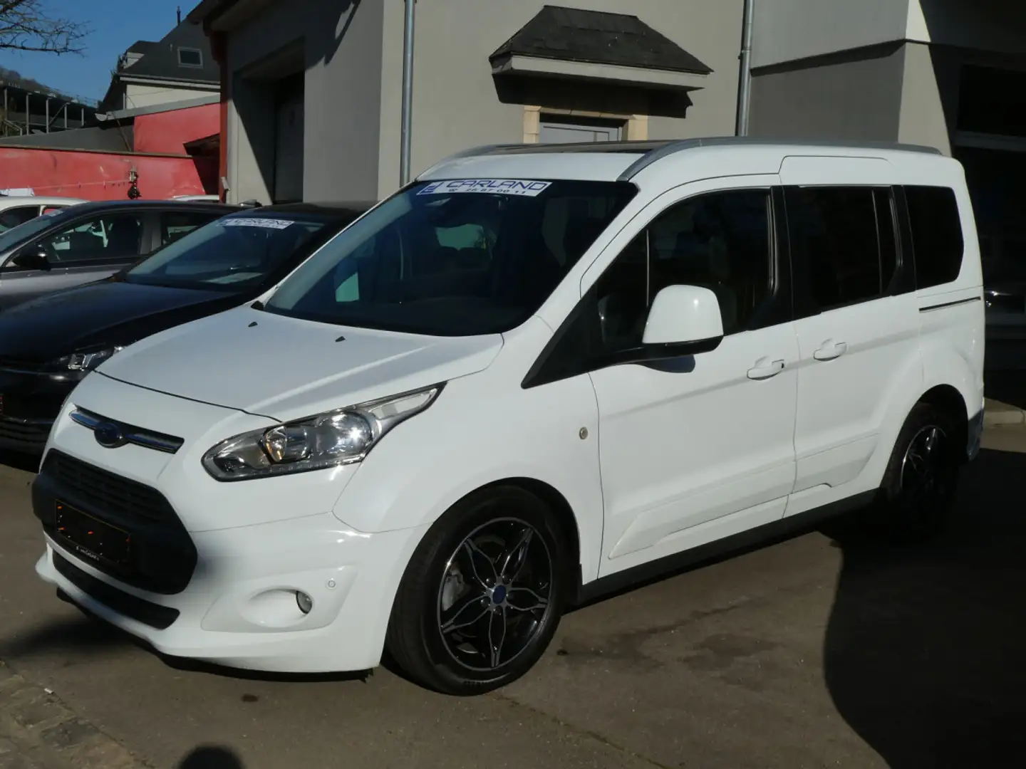 Ford Tourneo Connect TDCi 120 Auto. Titanium Blanc - 1