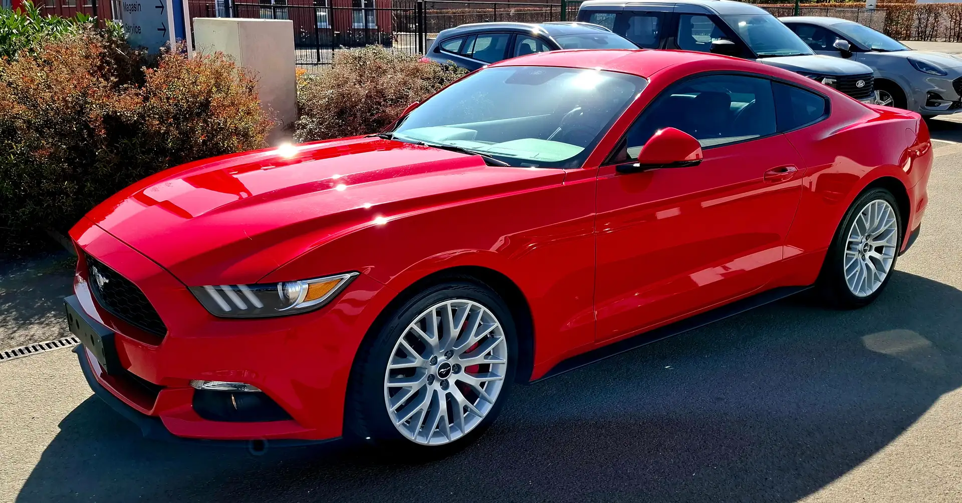 Ford Mustang 2.3 EcoBoost Rouge - 1