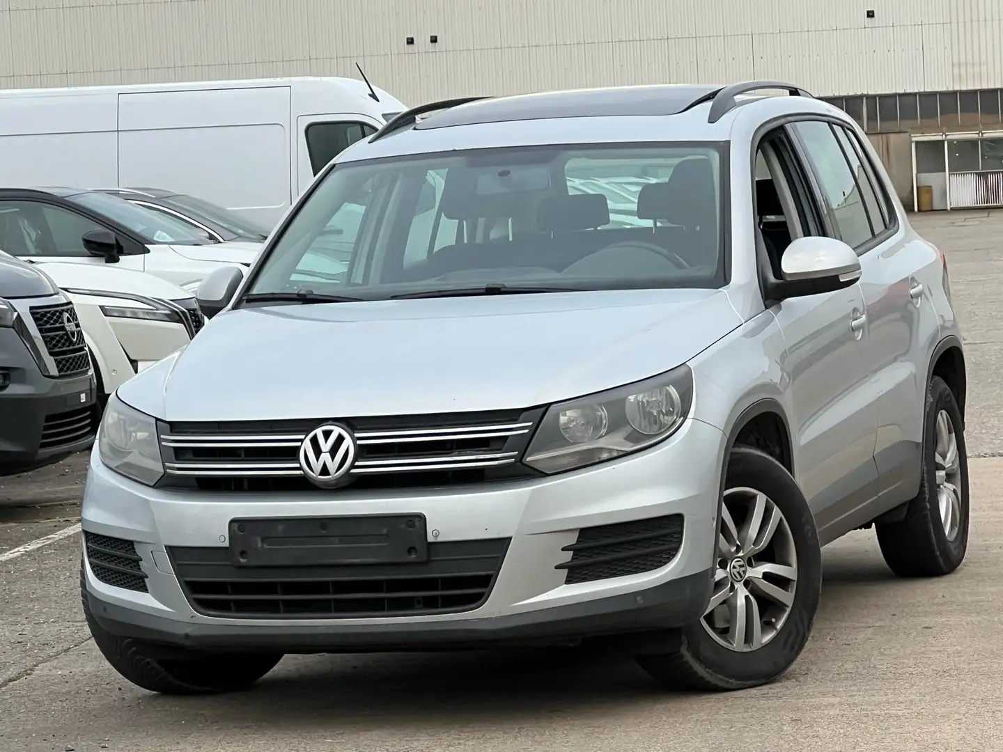 Volkswagen Tiguan 1.4 TSI/FULLOPTIONS/ETAT SHOW-ROOM/1PROP CARNET Gris - 1