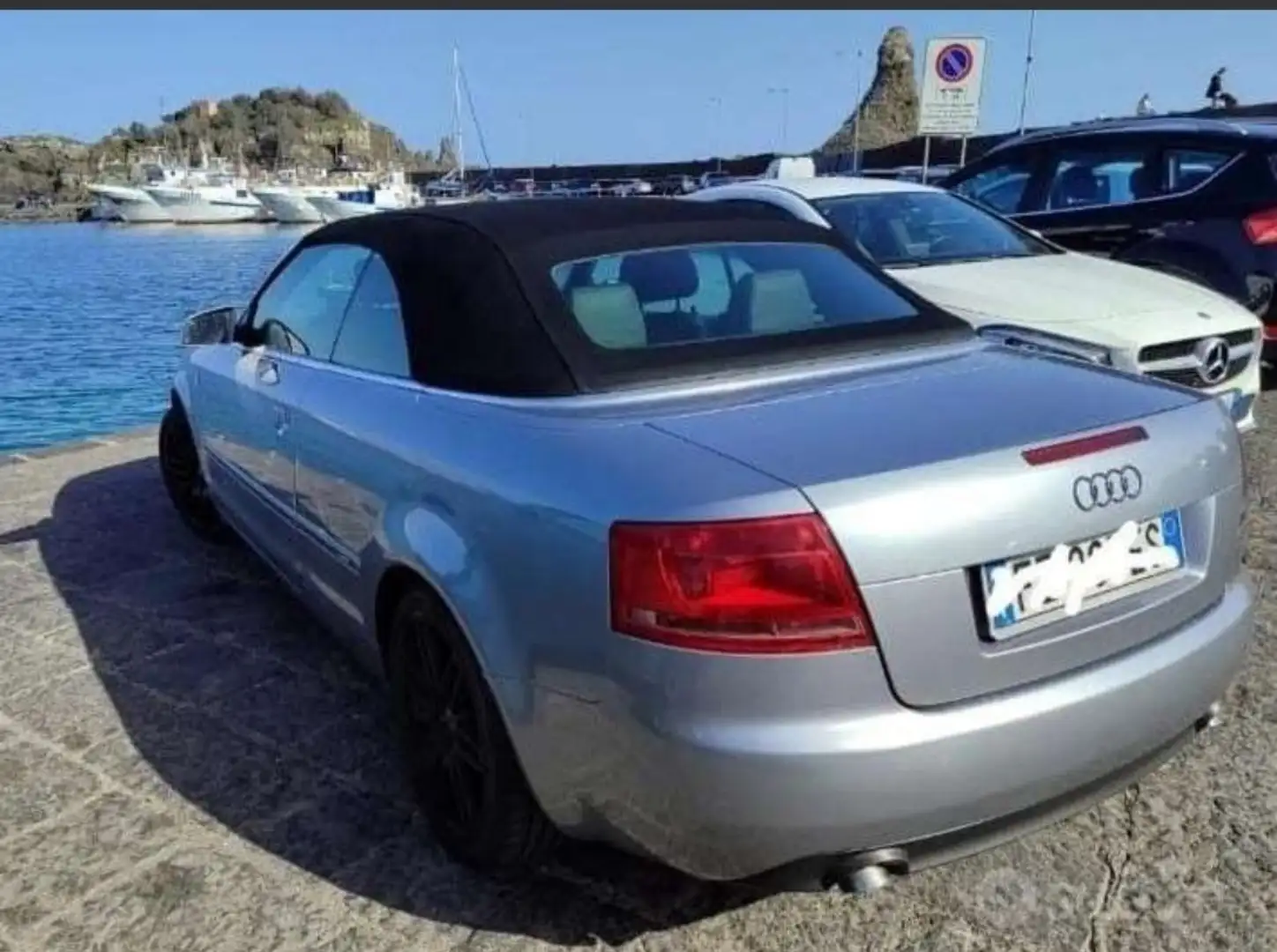 Audi A4 Cabrio 2.0 tdi fap - 1