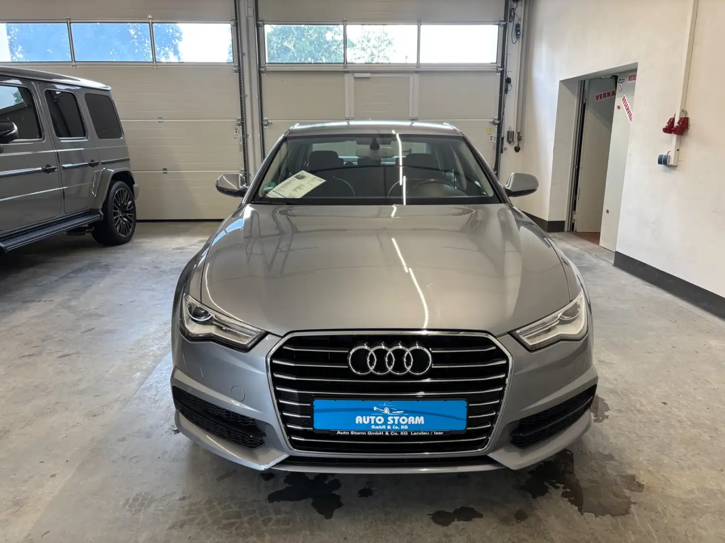 Audi A6 Limousine  2.0 TDI 1-Hand*Xenon*PDC*NAVI* Navi PDC Gris - 2