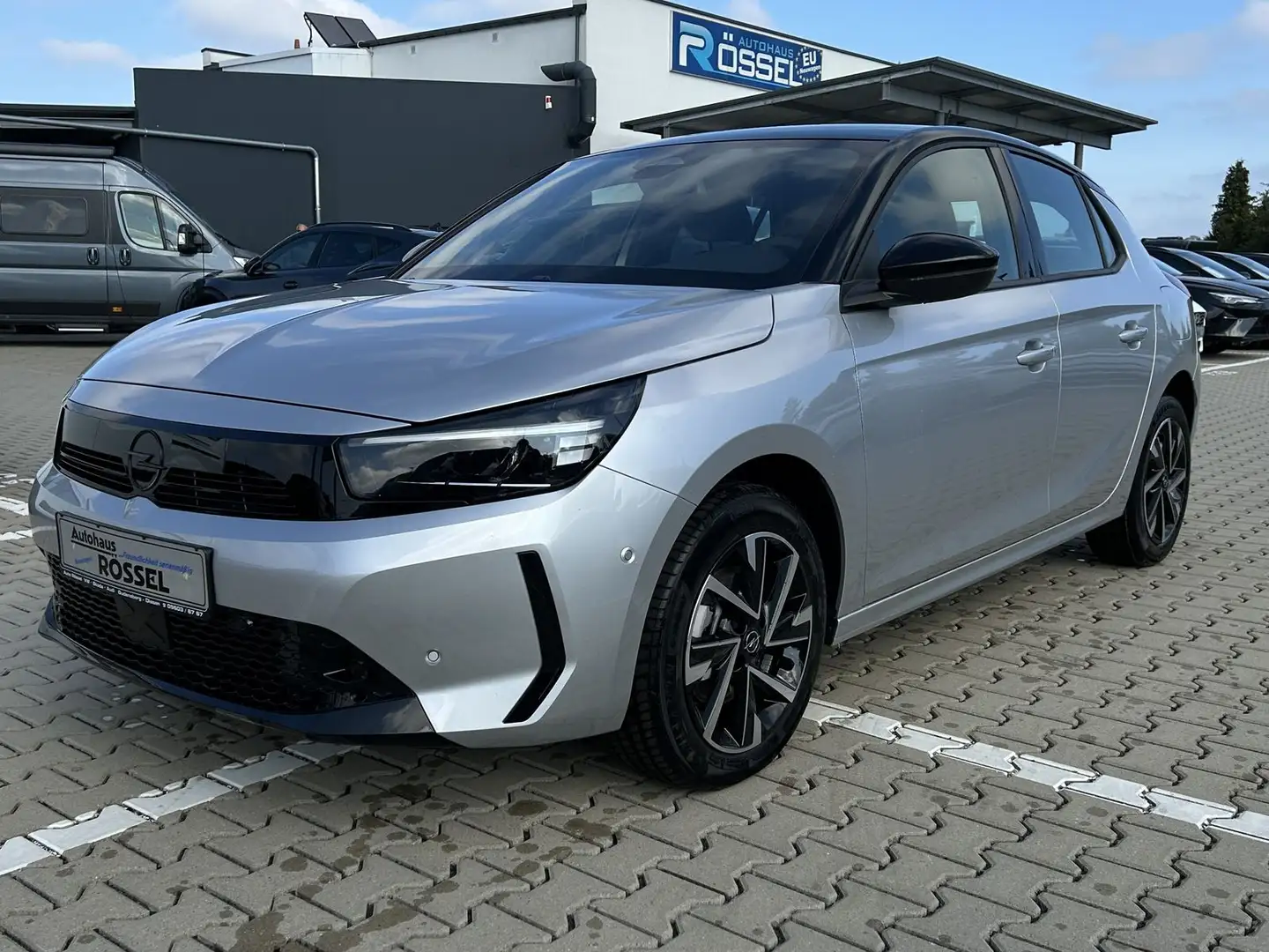 Opel Corsa GS 1.2 Turbo AT SHZ LHZ RFK TOTW Silber - 1