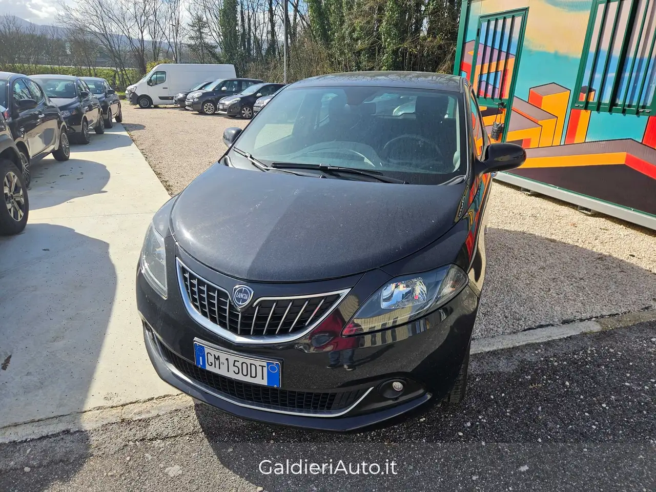 Lancia Ypsilon