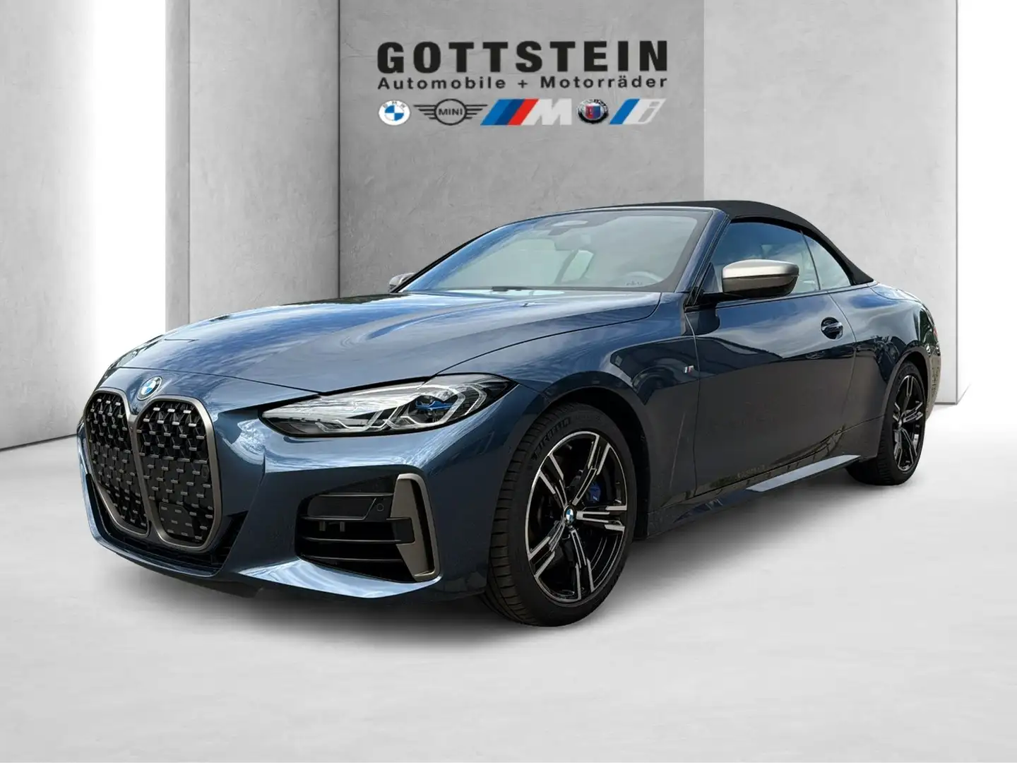 BMW 440 M440i xDrive Aut. Cabrio Blau - 1