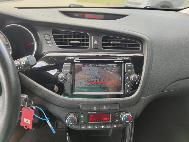 Kia Ceed SW / cee'd SW Klima-SHZG-Navi 2.Hand — photo 11