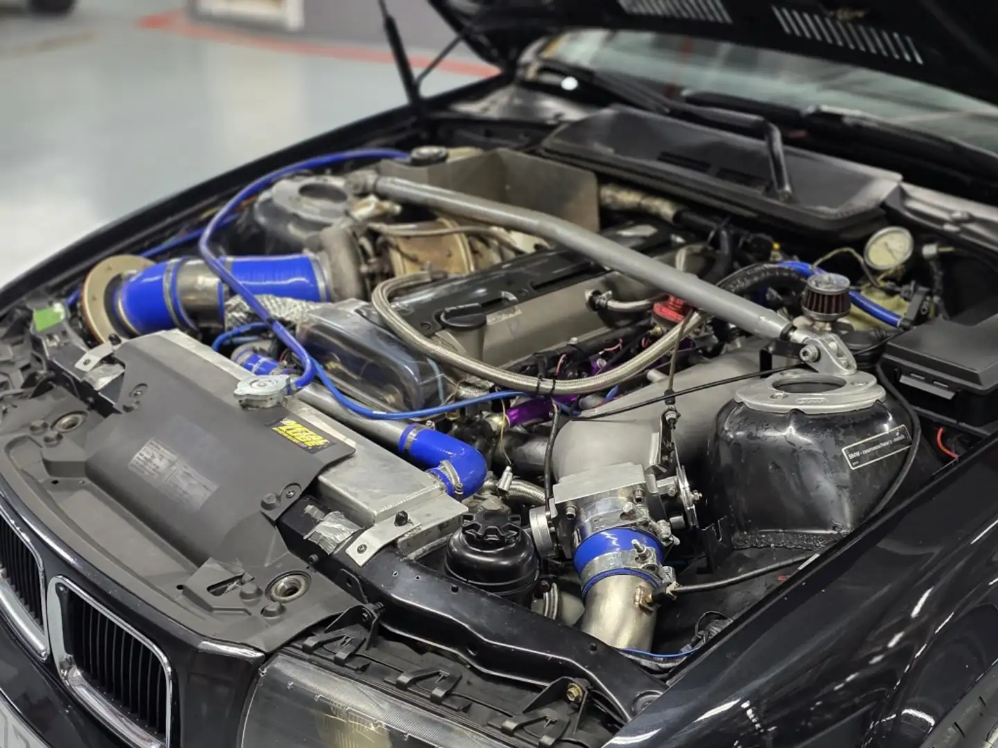 Toyota Supra 3.0 Turbo Targa - 2